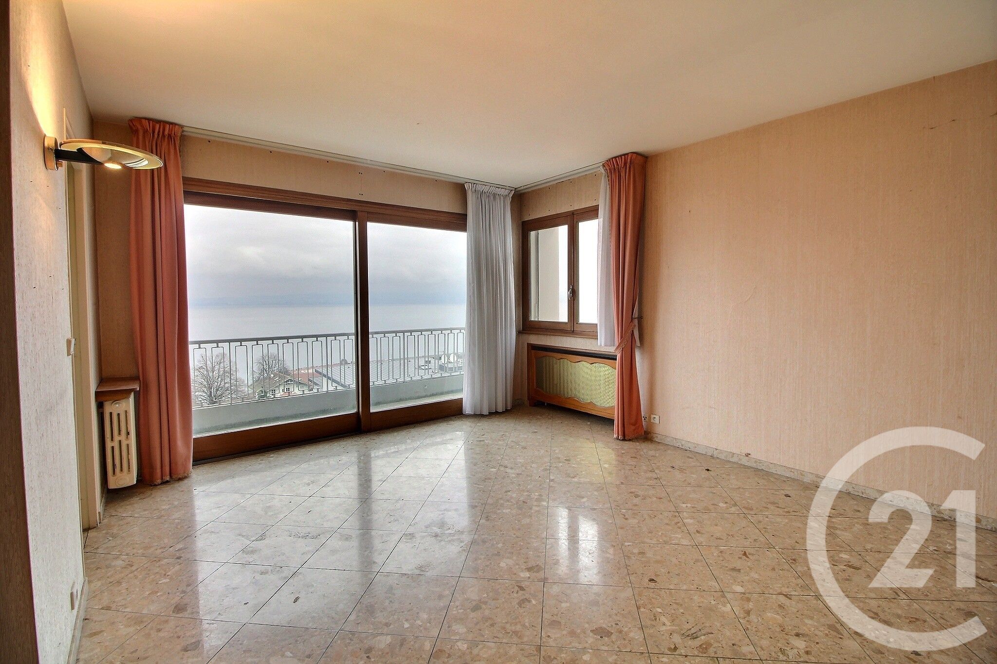 Appartement 43m² — Évian-les-Bains