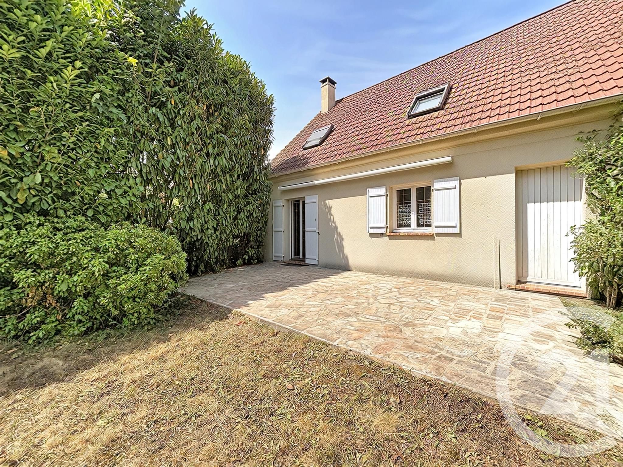 Maison 103m² — Combs-la-Ville