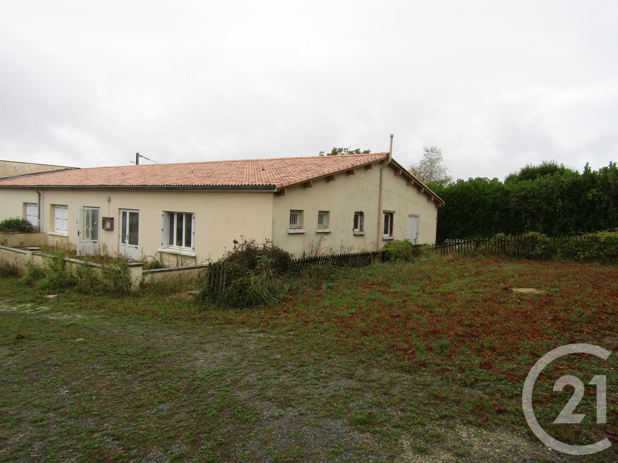 Maison 143m² — Luché-sur-Brioux