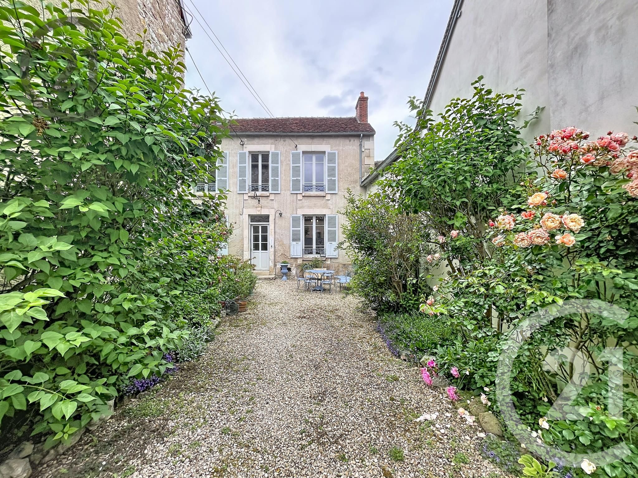 Maison 119m² — Coulanges-la-Vineuse