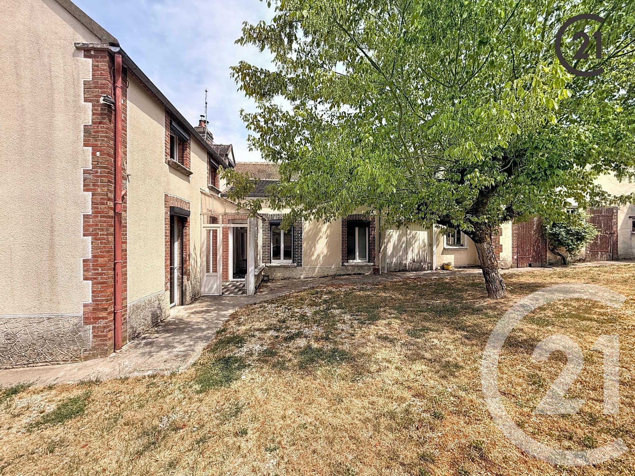 Maison 93m² — Mont-Saint-Sulpice
