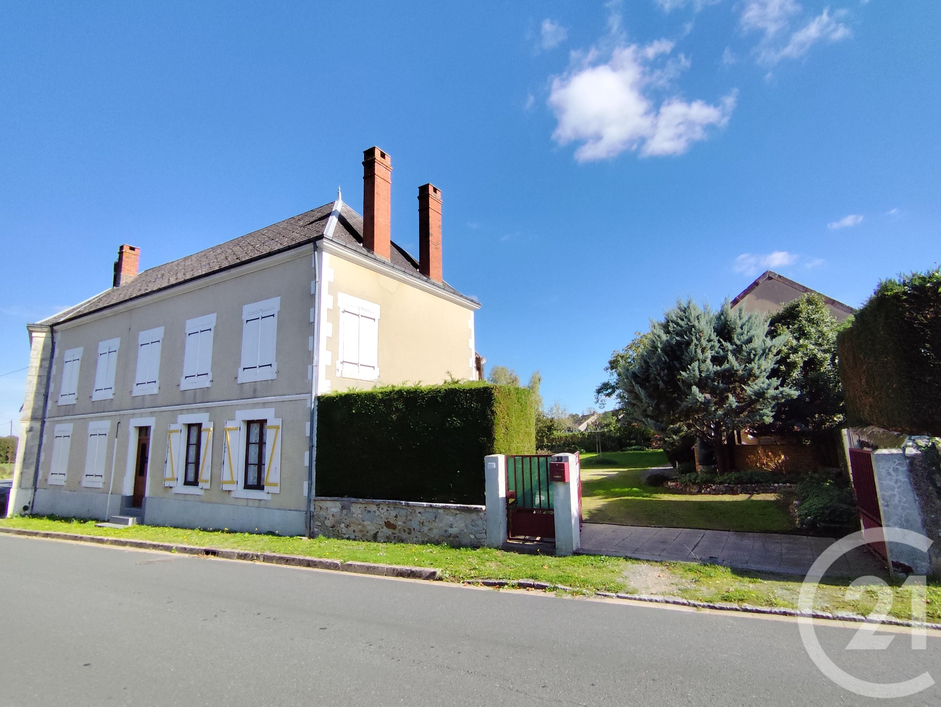 Maison 253m² — La Berthenoux