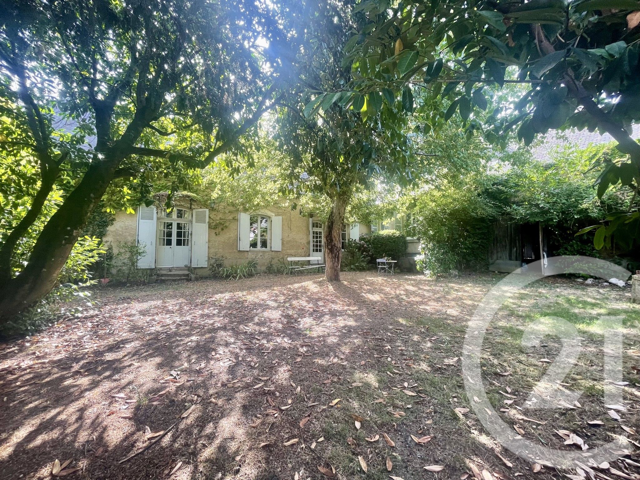 Maison 259m² — Sainte-Sévère-sur-Indre