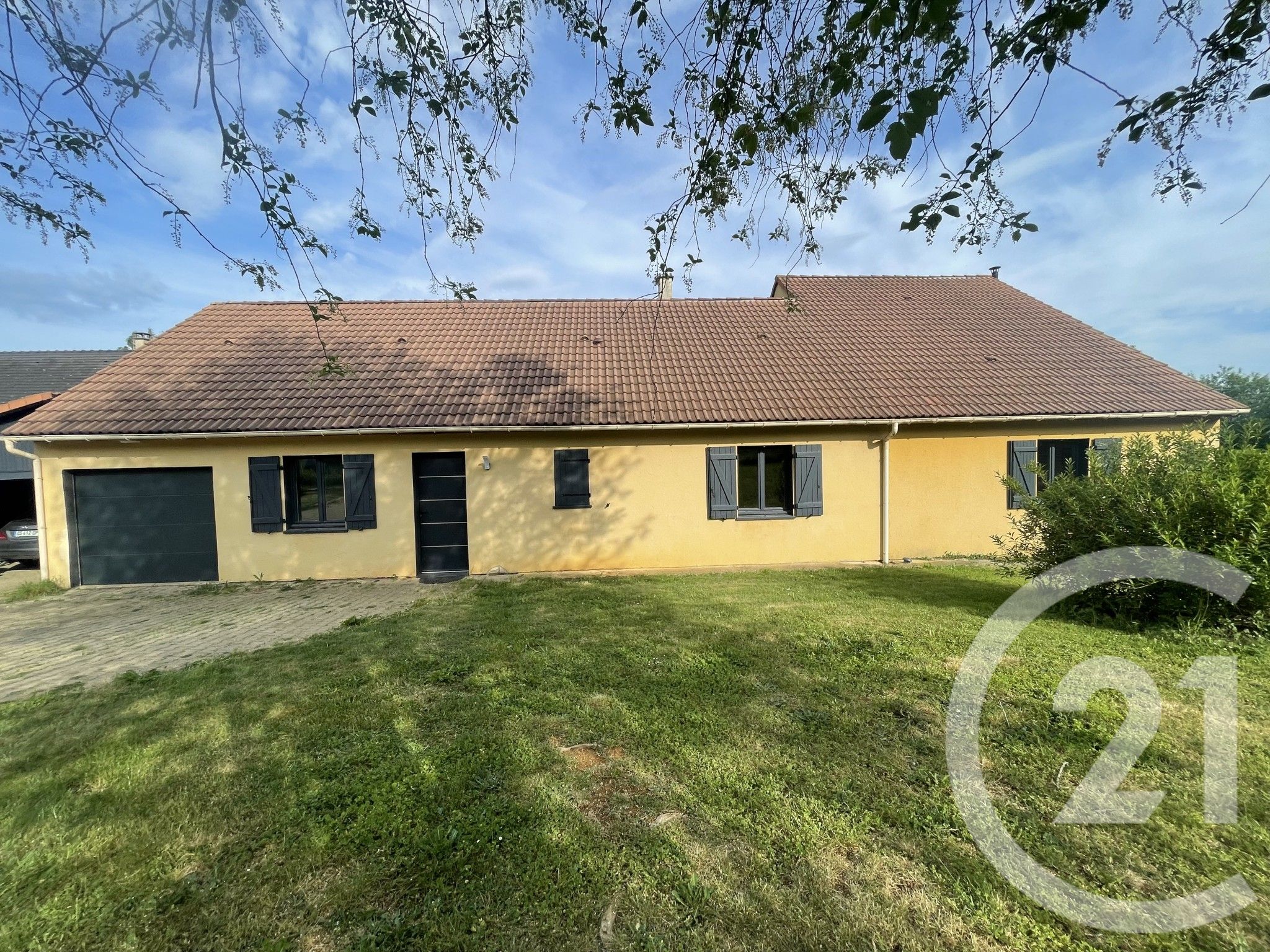 Maison 186m² — Lacs