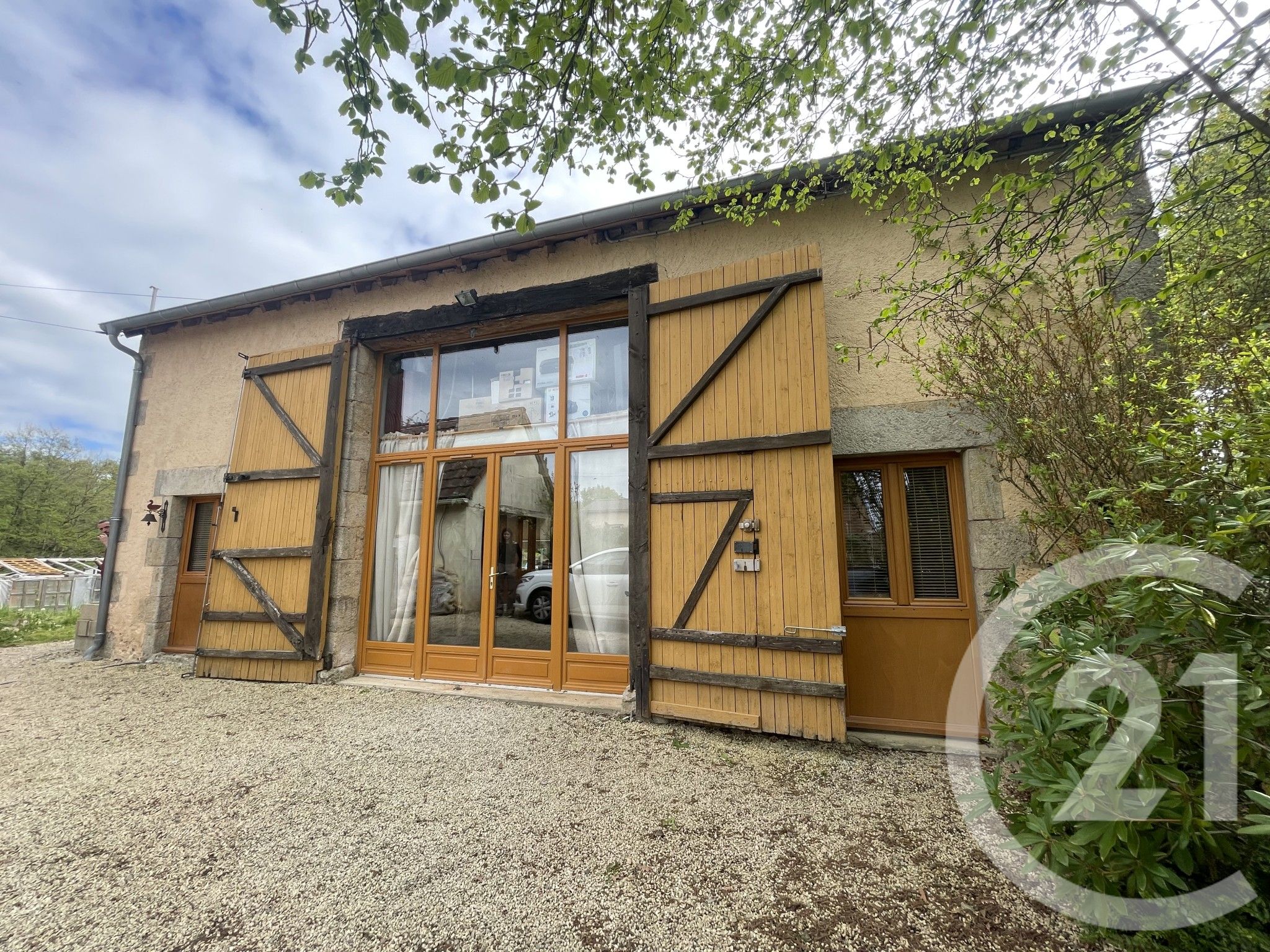 Maison 101m² — Feusines