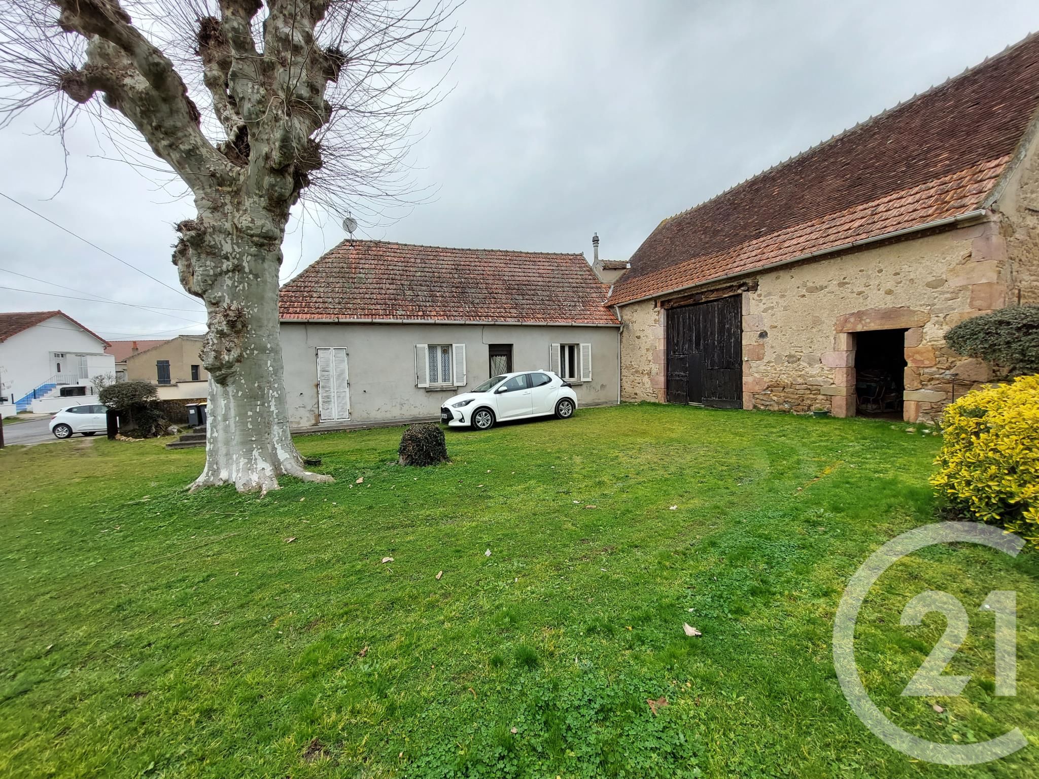 Maison 70m² — Estivareilles