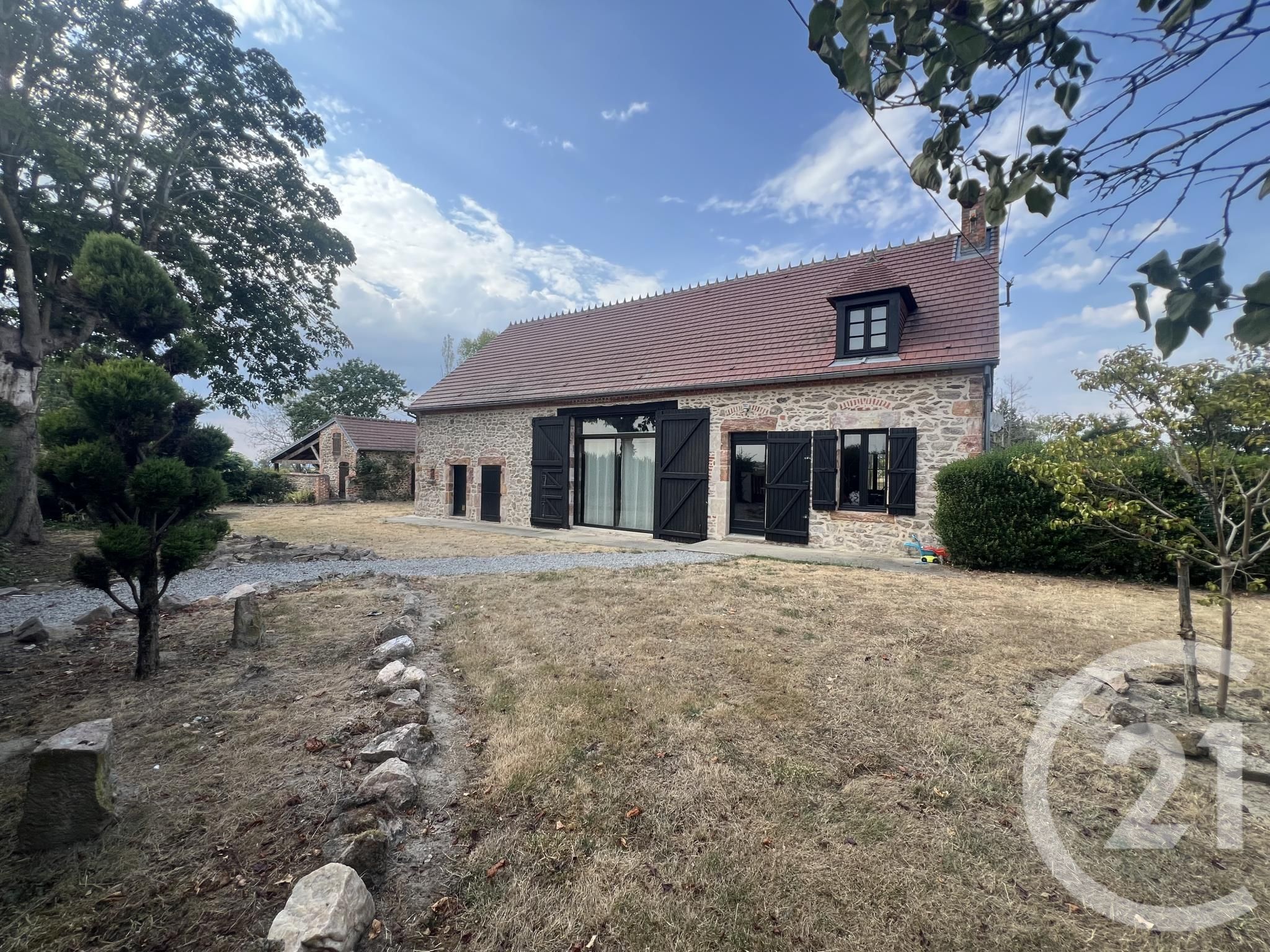 Maison 180m² — Verneix
