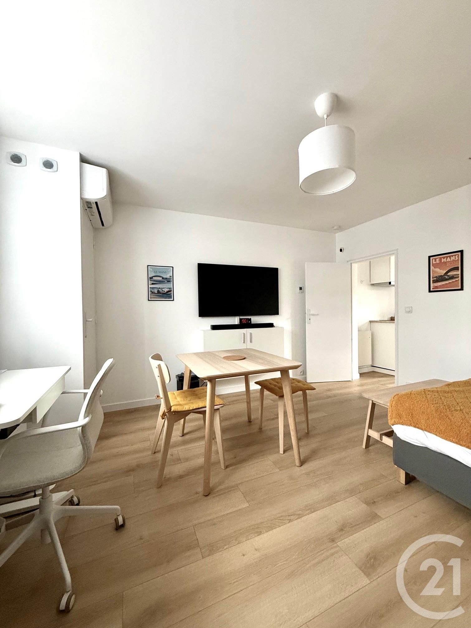 Maison 29m² — Arnage