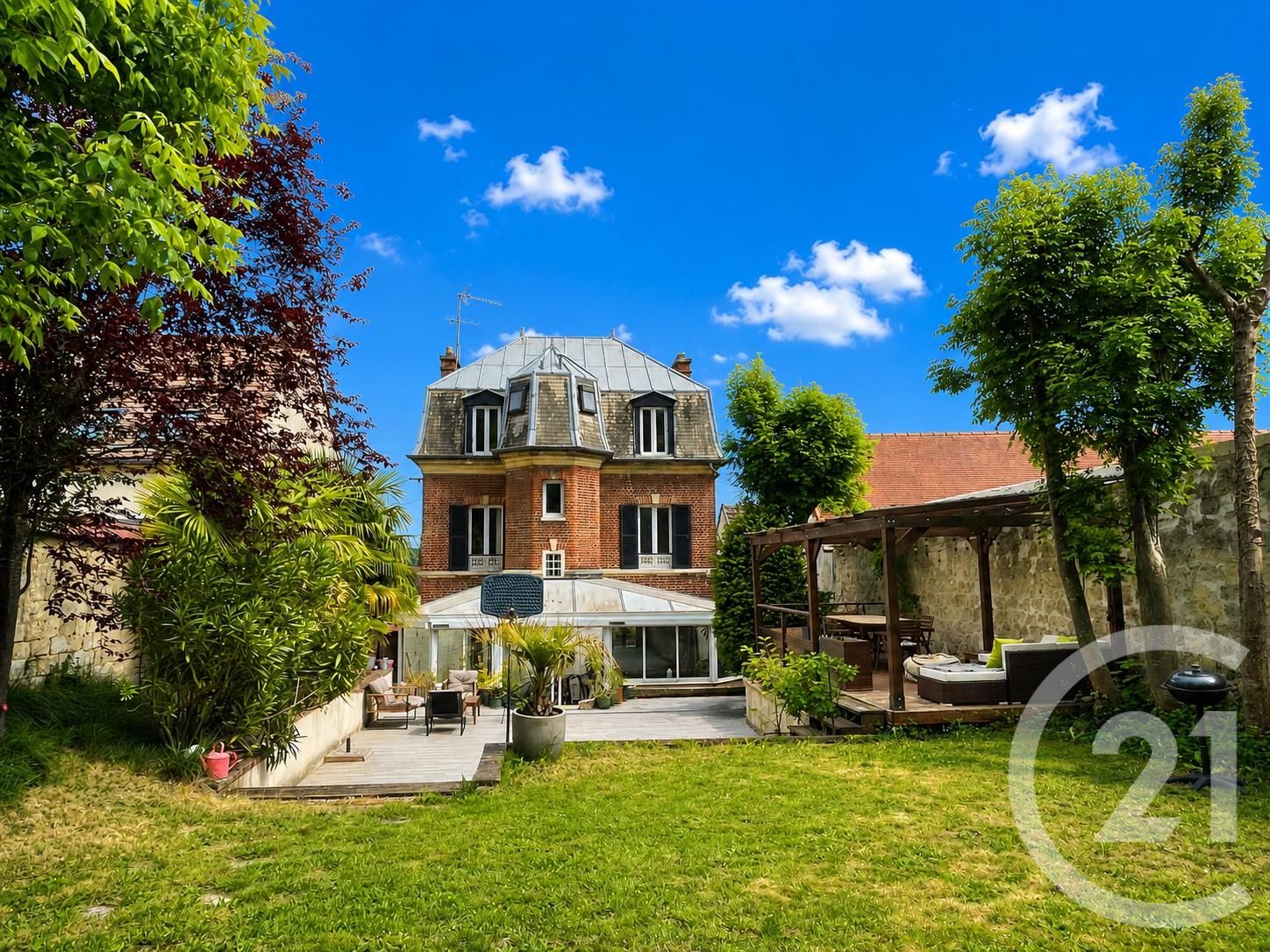 Maison 177m² — Parmain