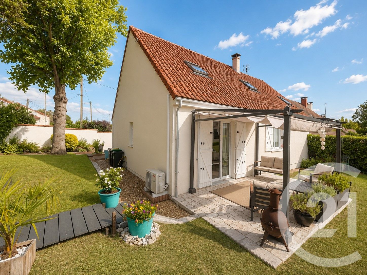Maison 110m² — Presles