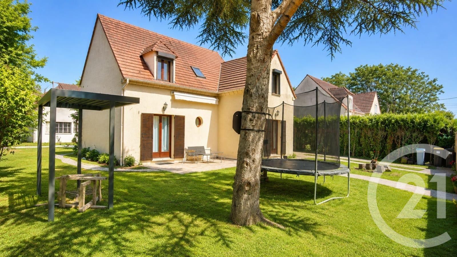 Maison 134m² — Champagne-sur-Oise