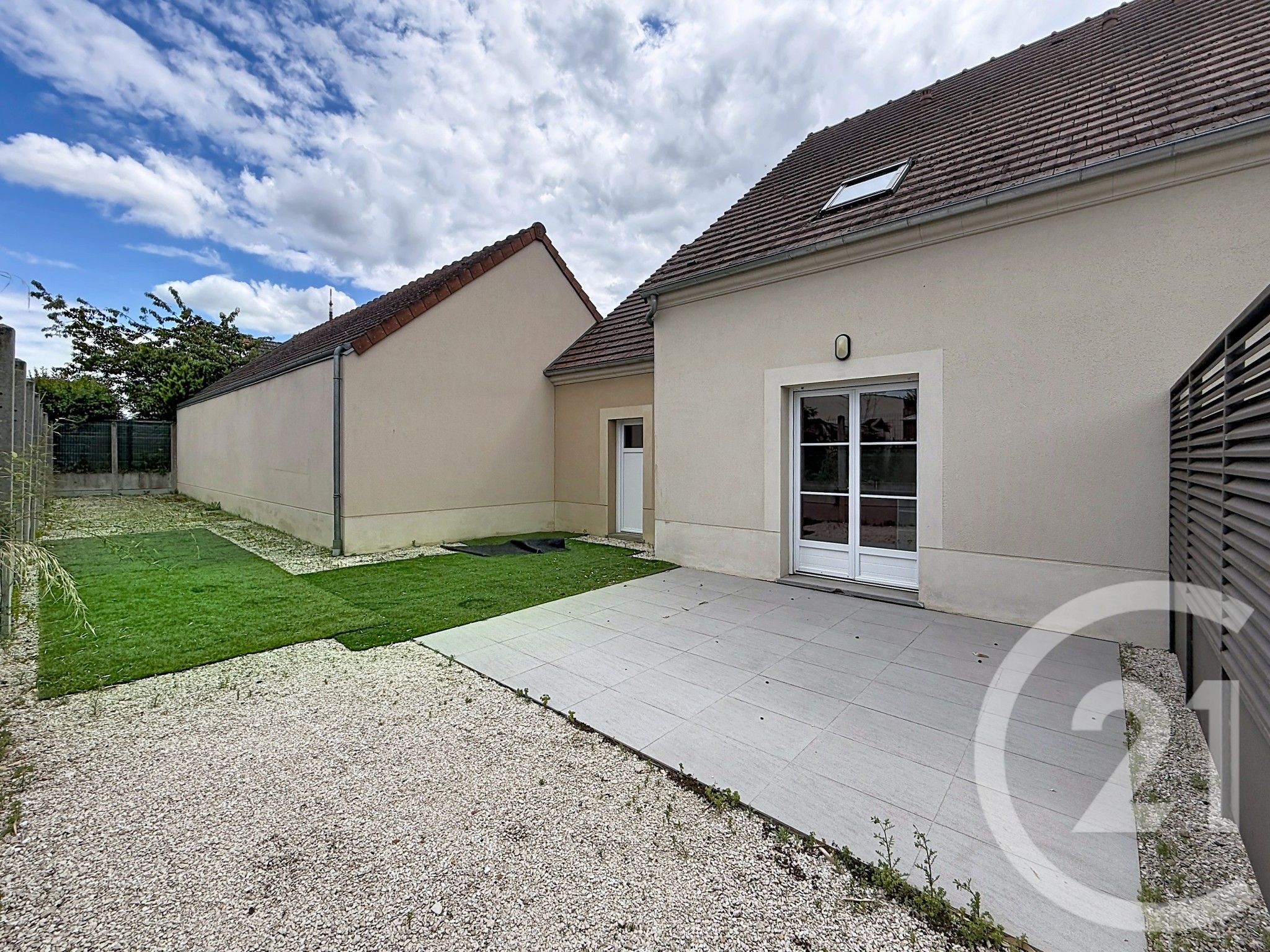 Maison 82m² — Traînou