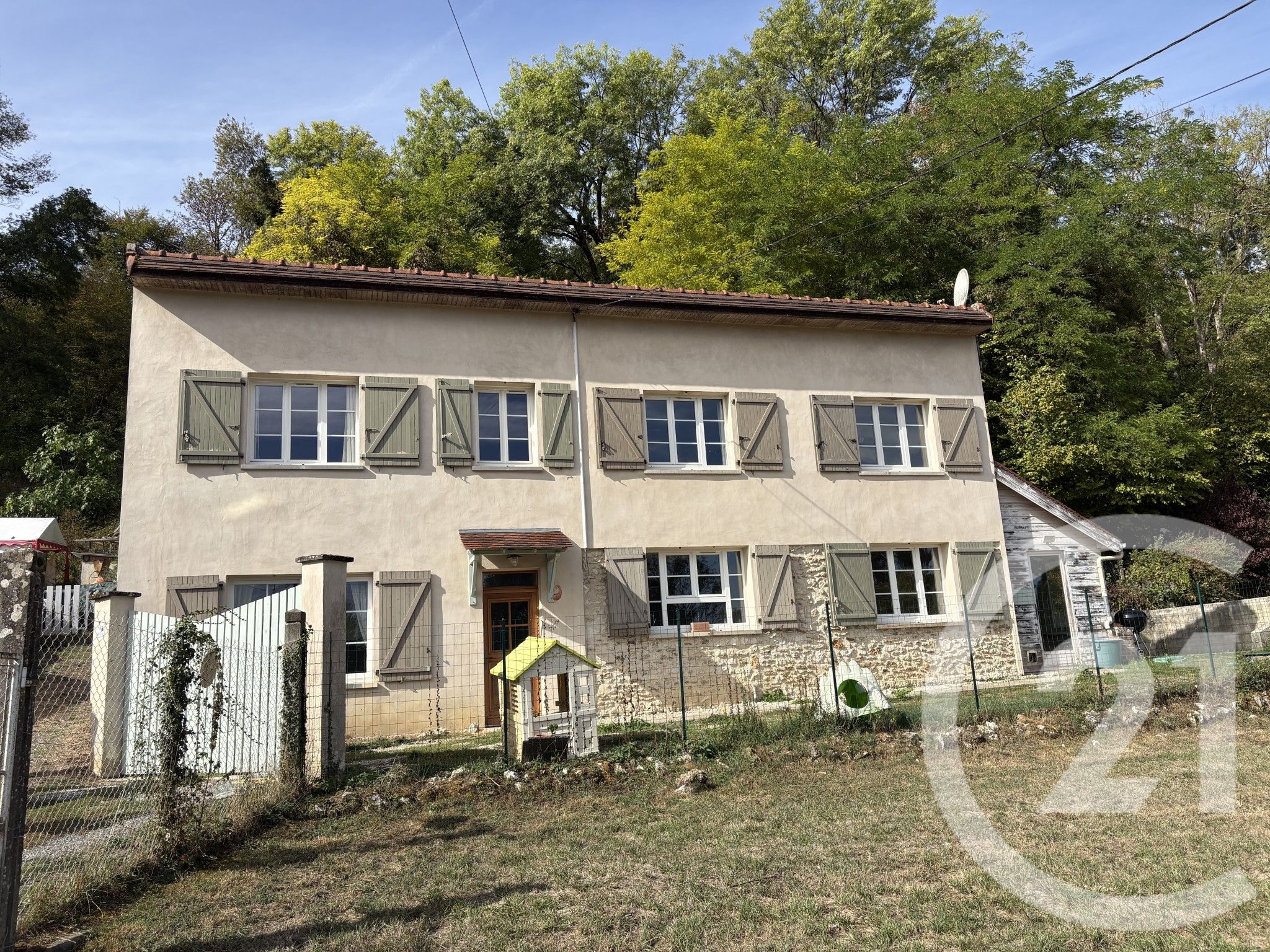 Maison 105m² — Tigeaux