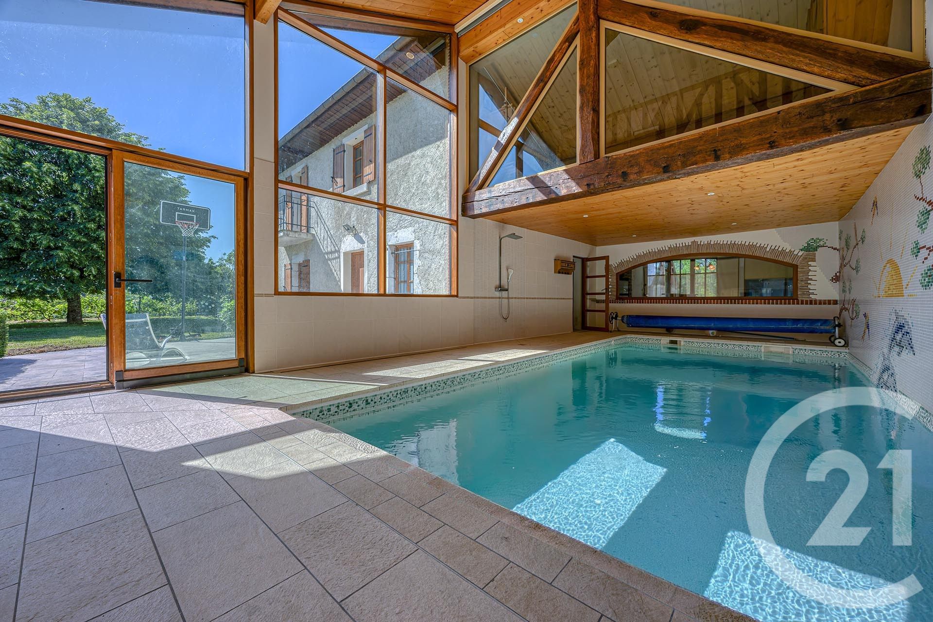 Maison 340m² — Massingy
