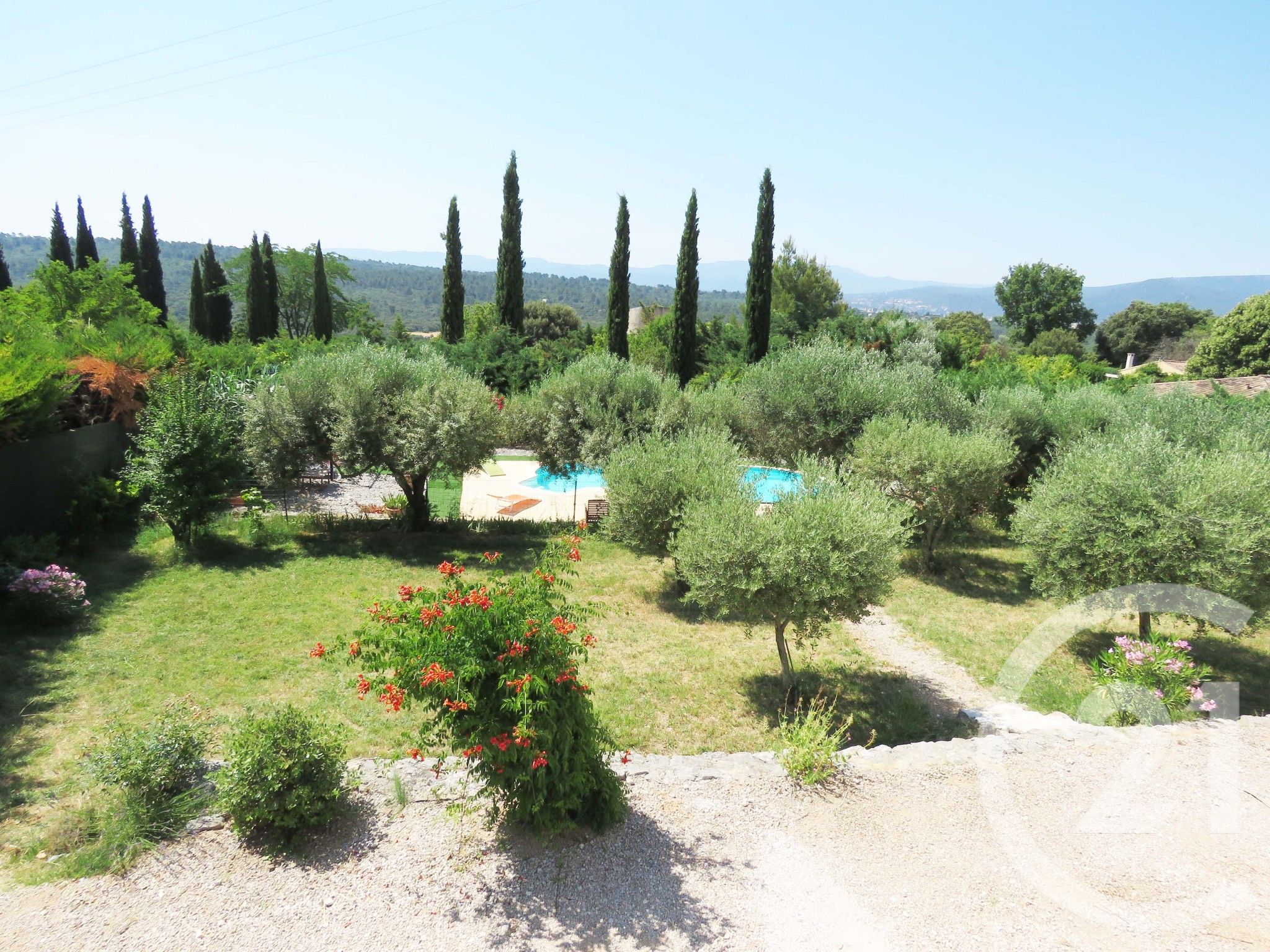 Maison 180m² — Seillons-Source-d'Argens
