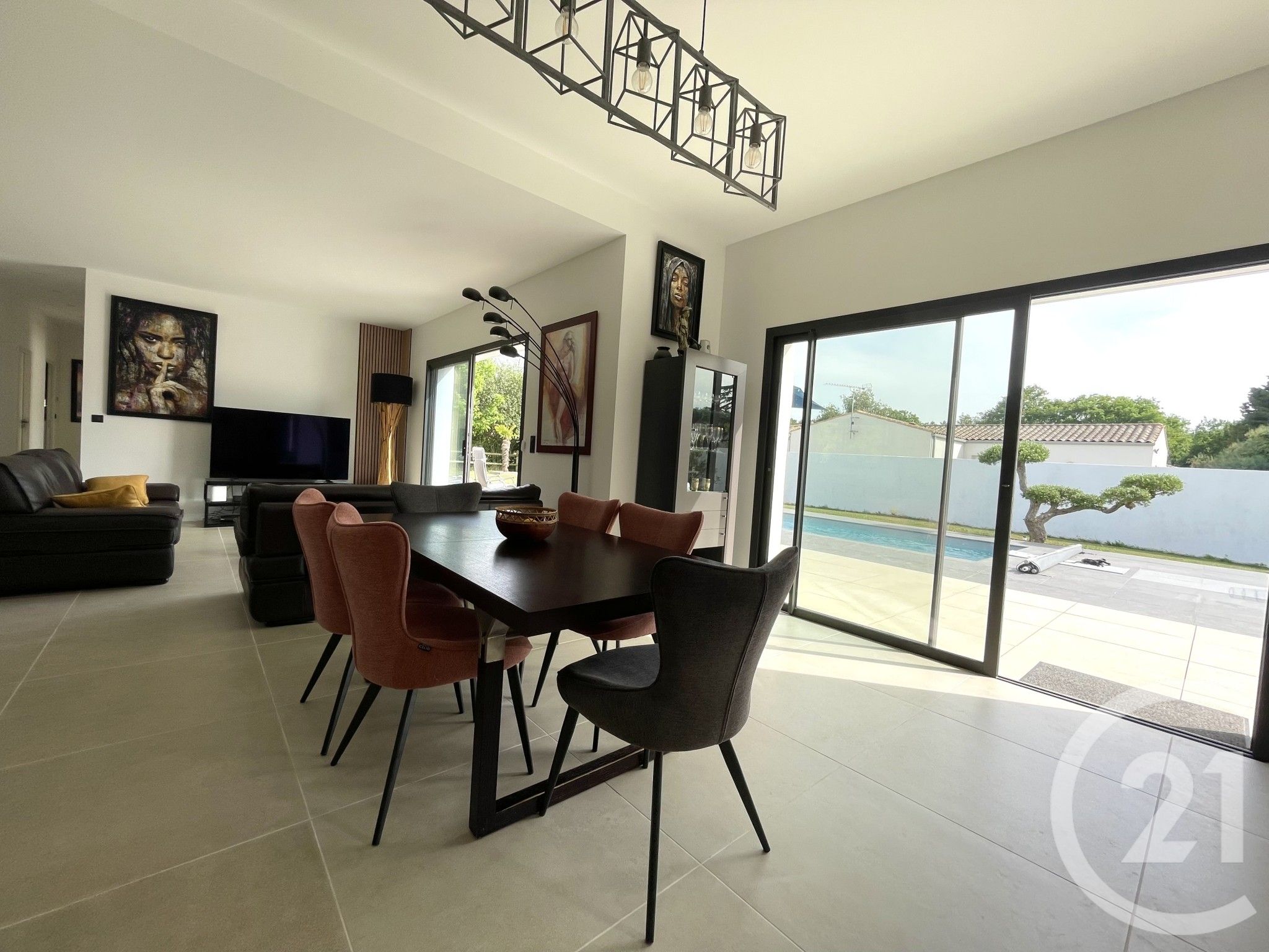 Maison 146m² — Breuillet