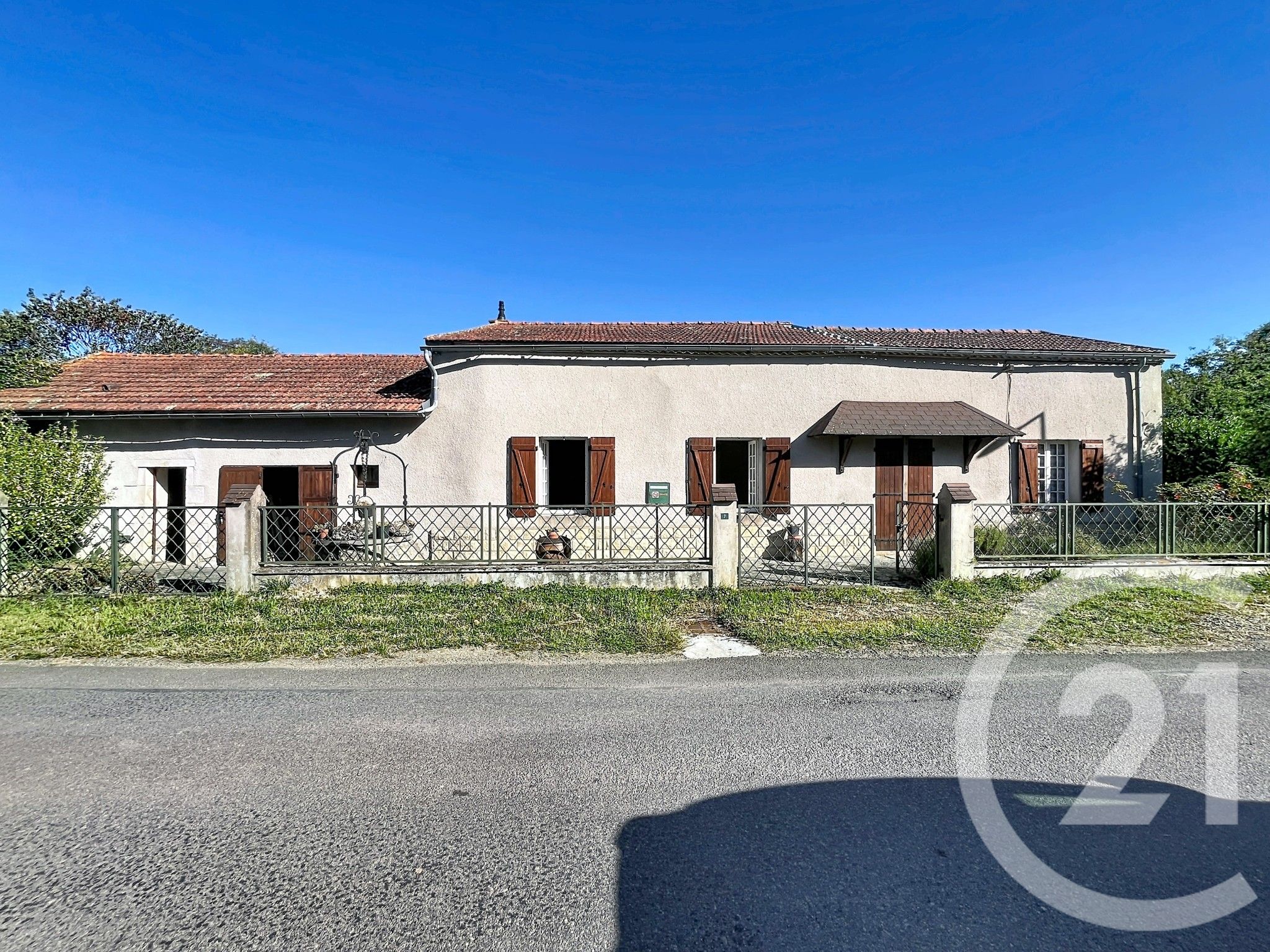 Maison 107m² — Le Mayet-d'École