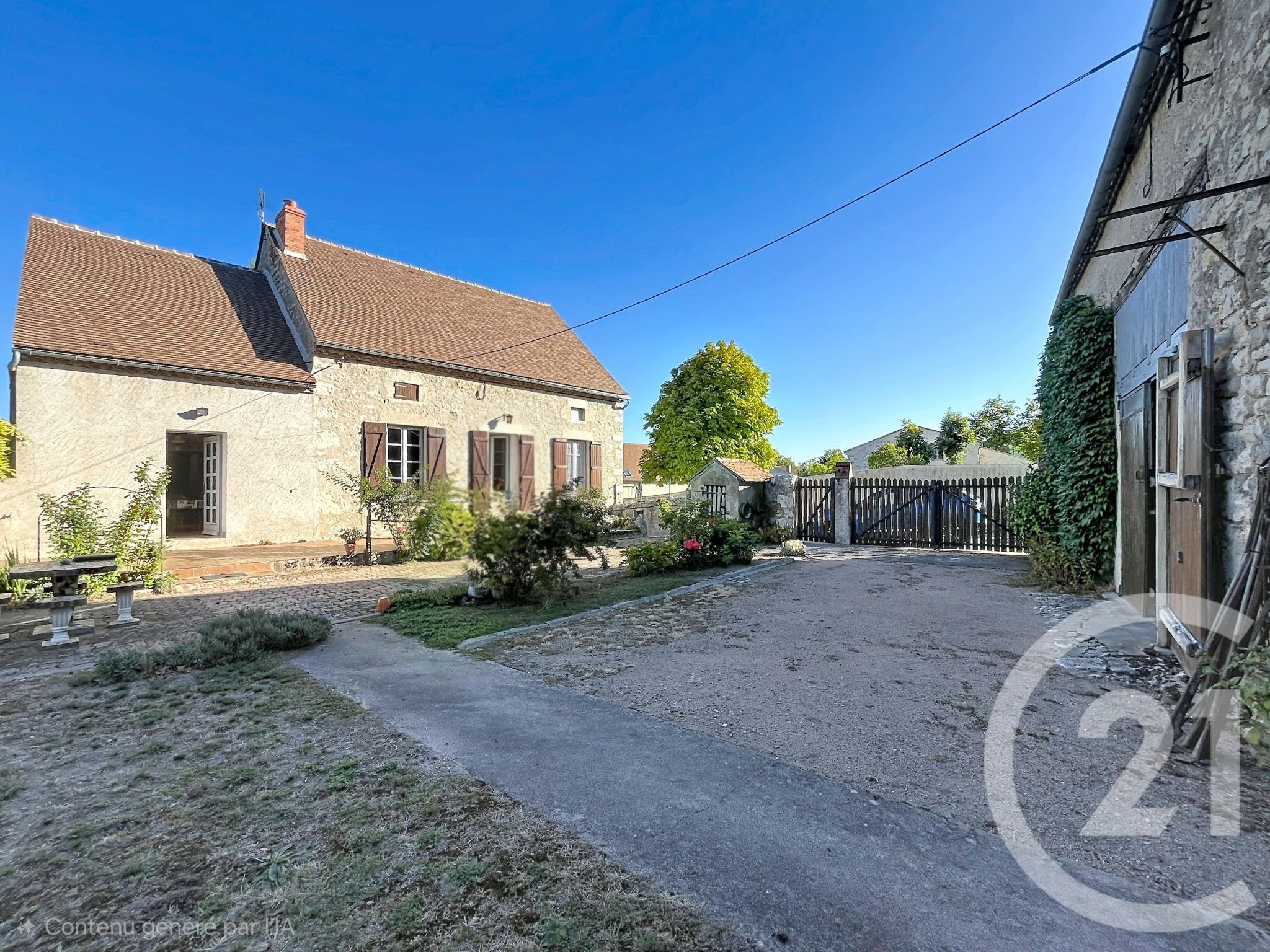 Maison 144m² — Charroux