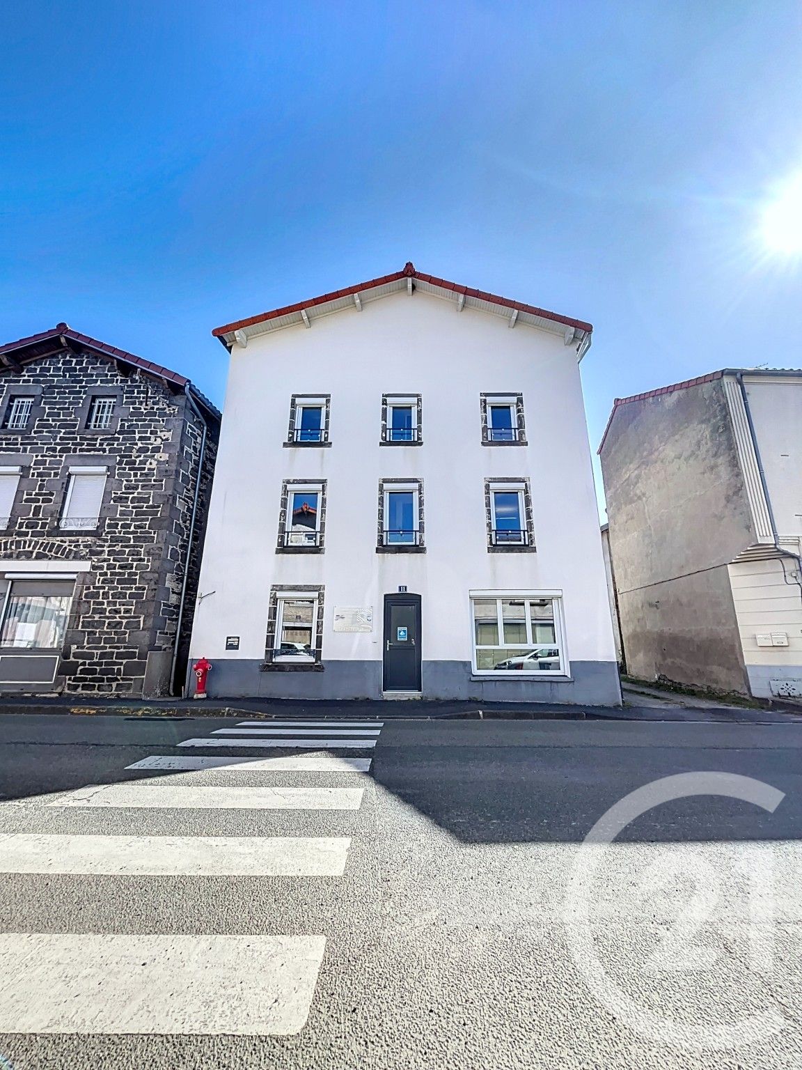Immeuble 140m² — Saint-Bonnet-près-Riom