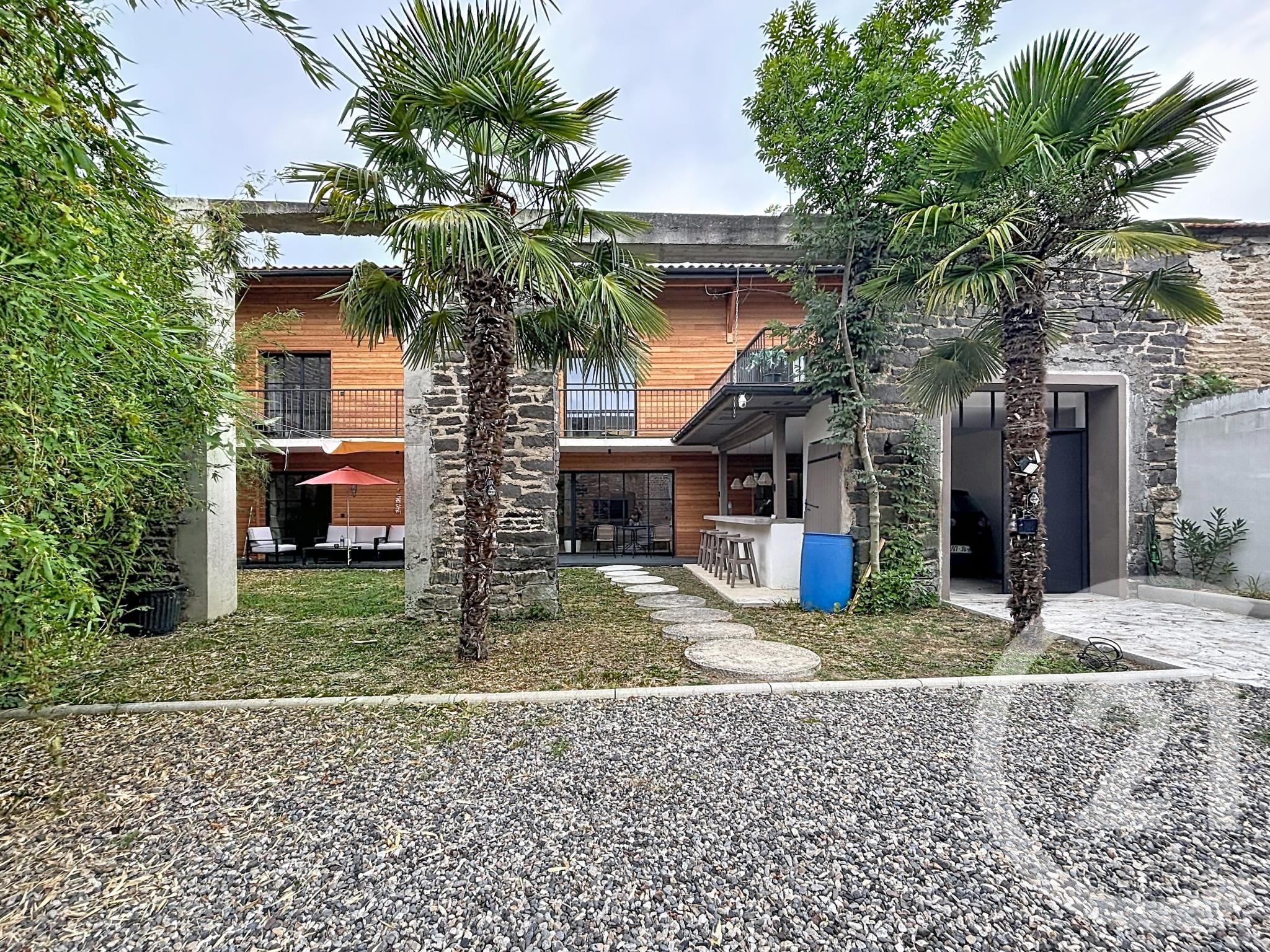 Maison 183m² — Saint-Ignat