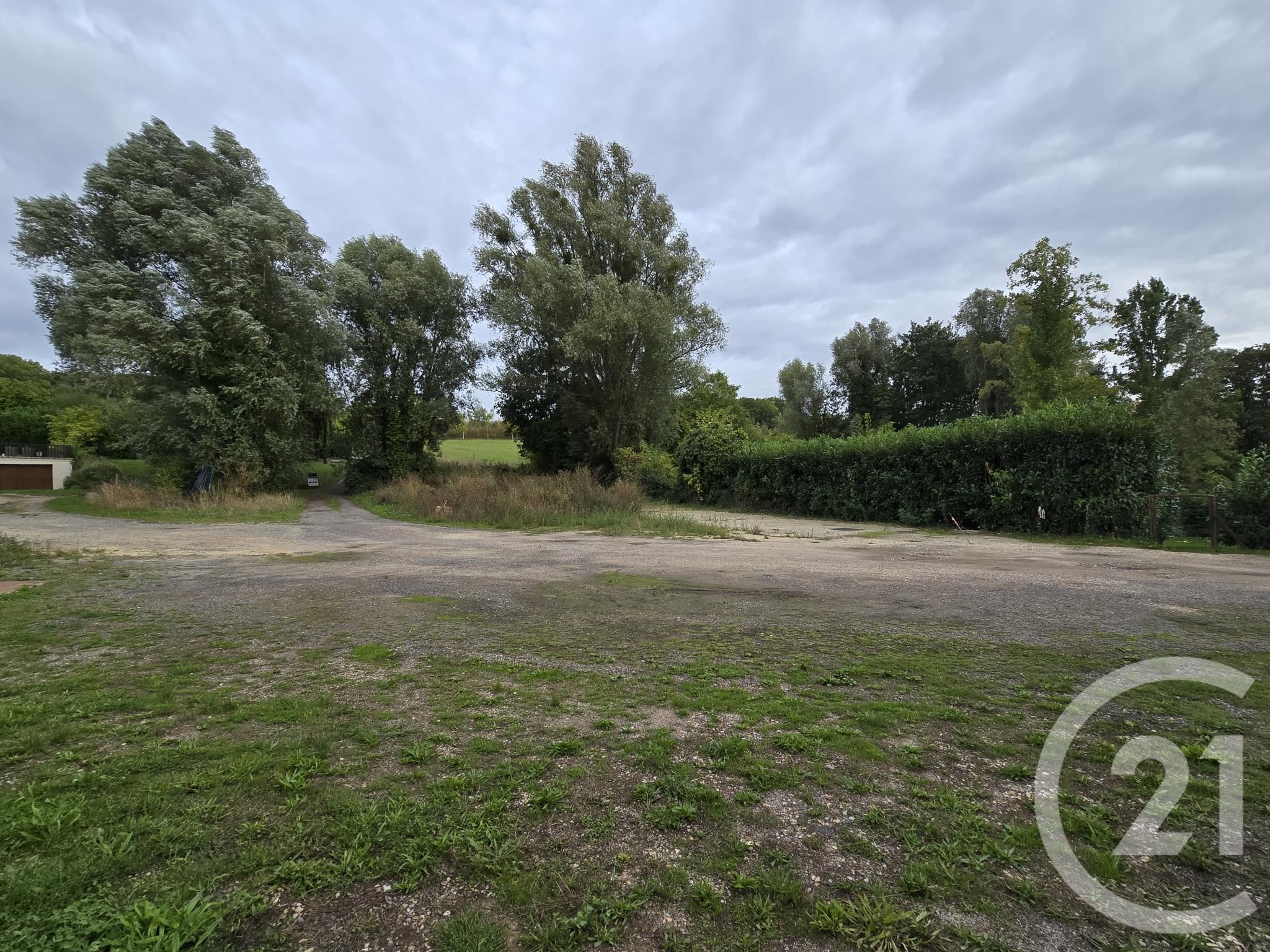 Terrain — Sagy