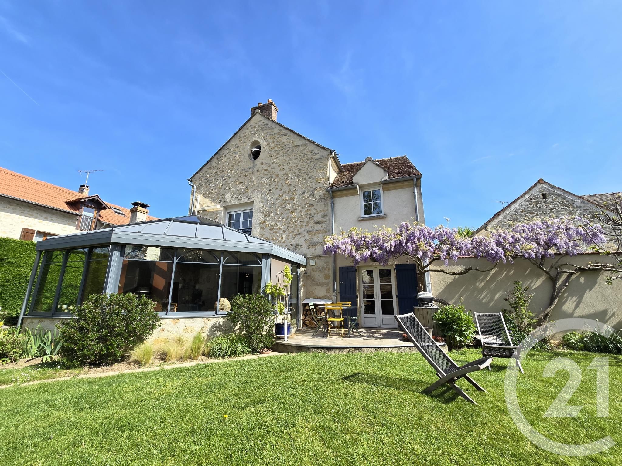 Maison 160m² — Sagy