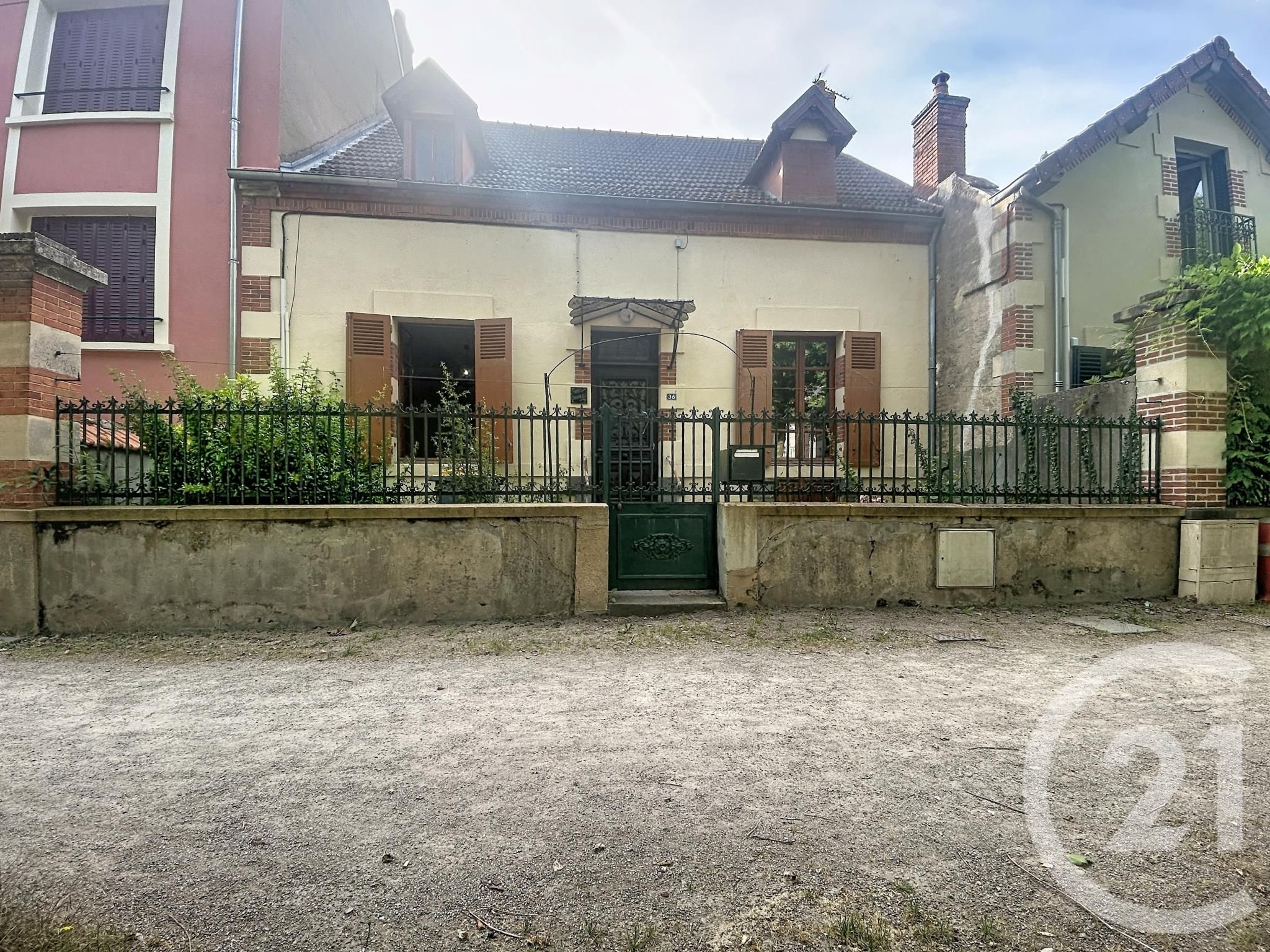 Maison 121m² — Saint-Pourçain-sur-Sioule