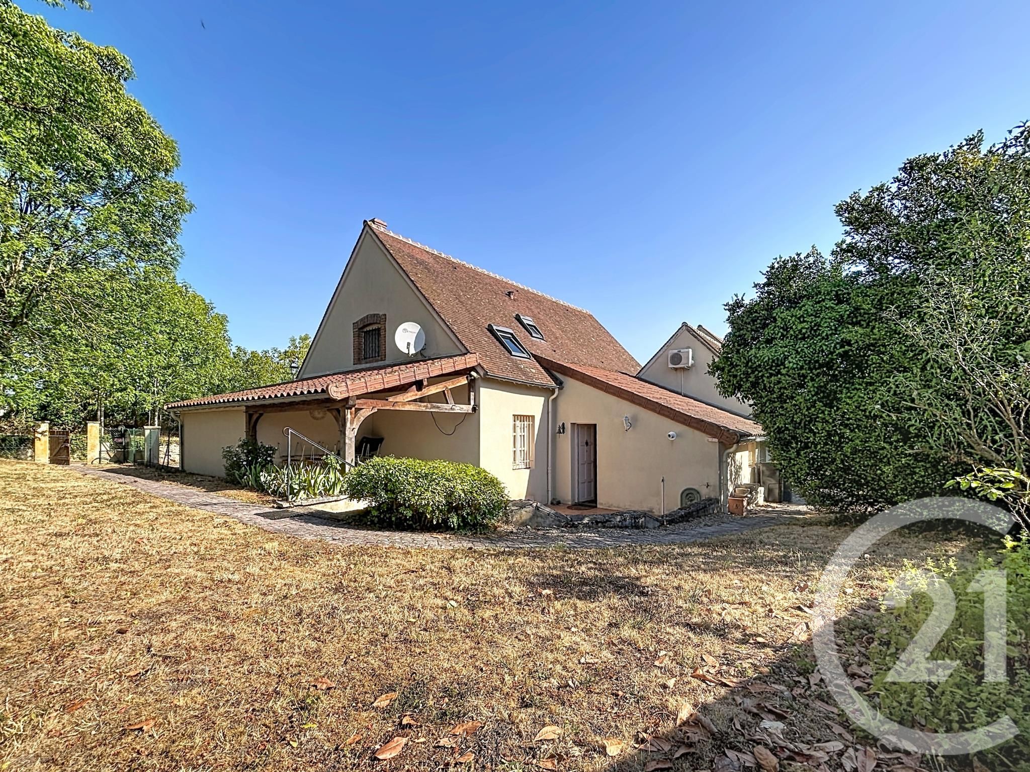 Maison 194m² — Verneuil-en-Bourbonnais