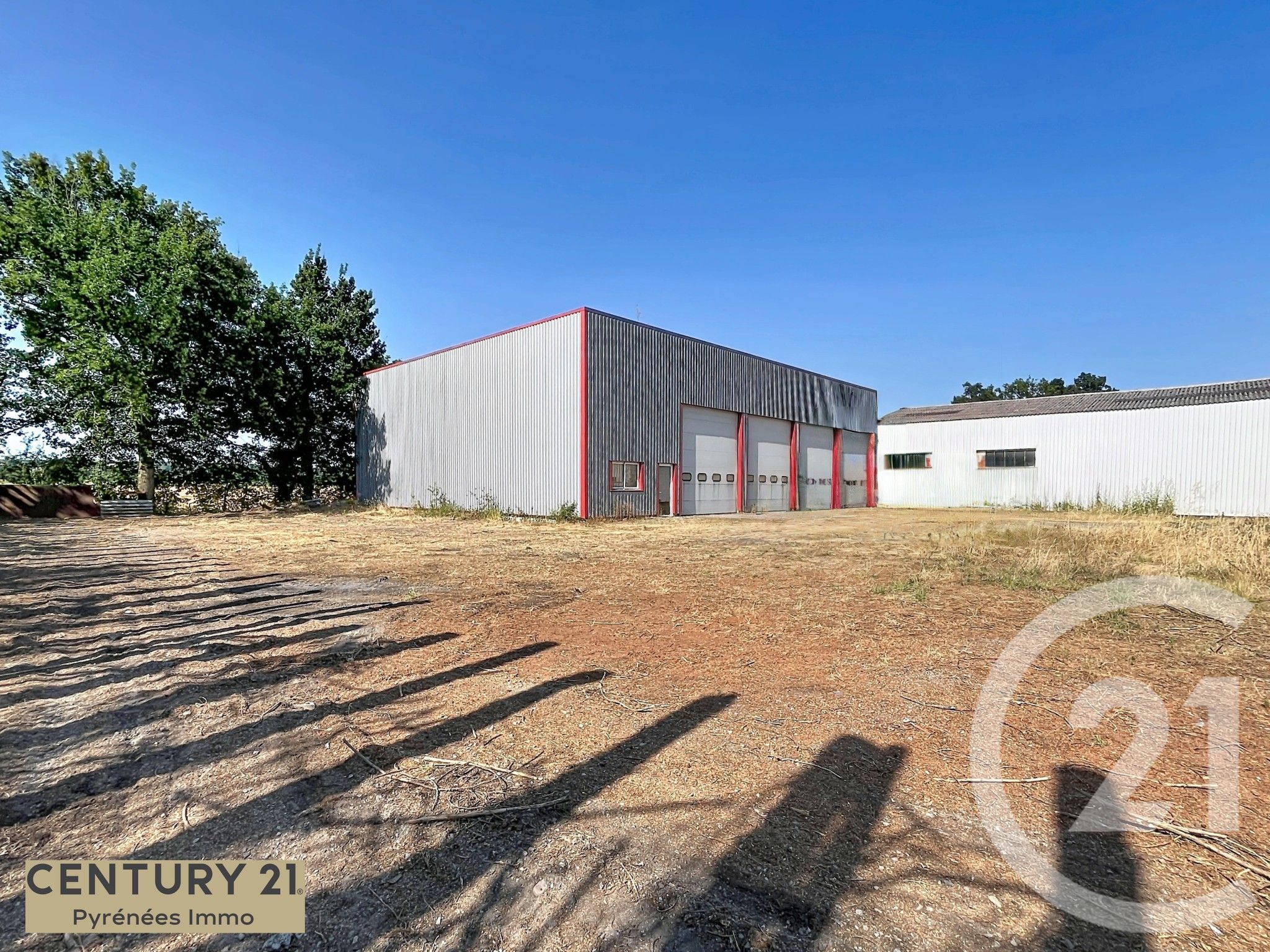 Bien 500m² — Landorthe