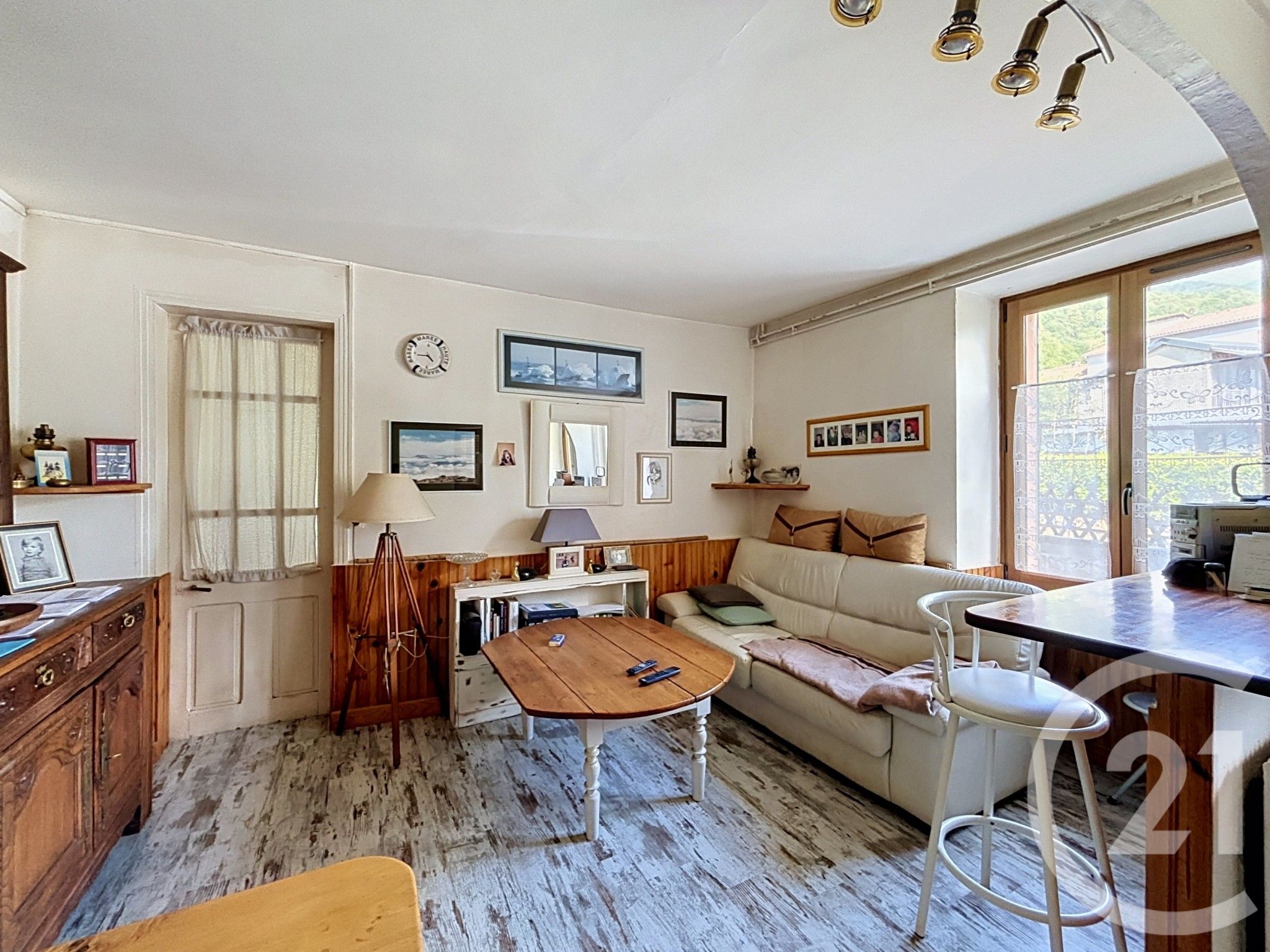Maison 92m² — Ercé
