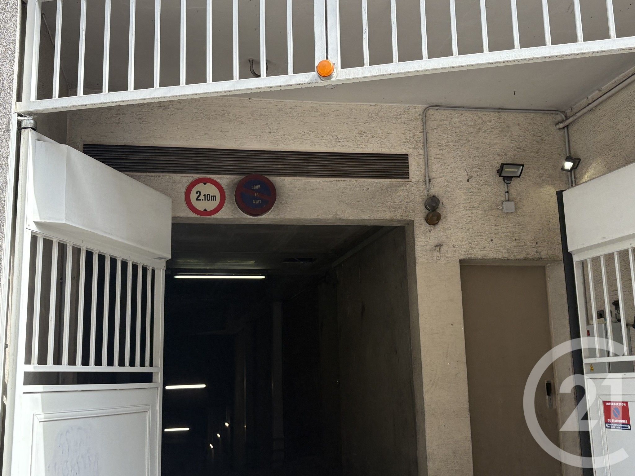 Parking 1 pièces 11m² Paris 10e