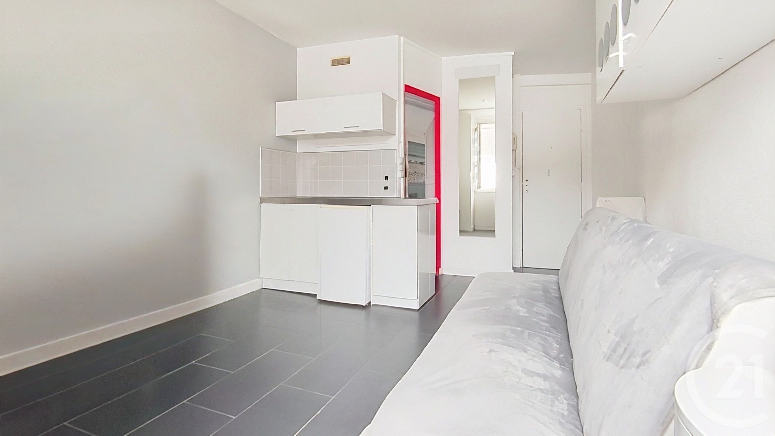 Appartement 17m² — Brie-Comte-Robert