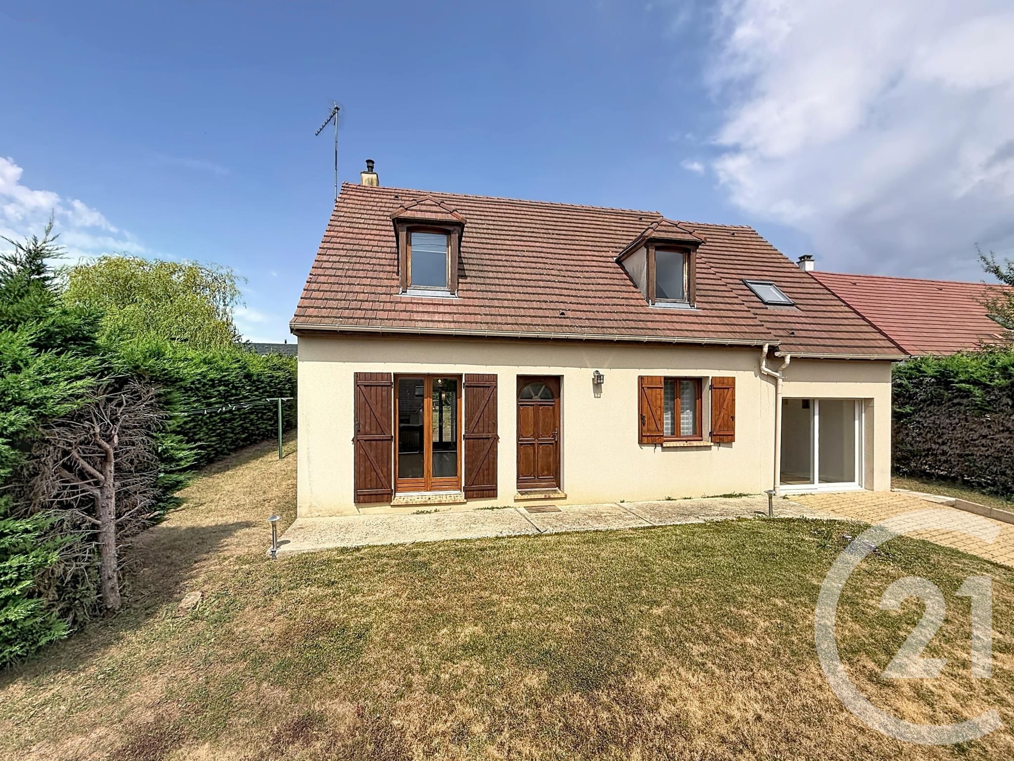 Maison 140m² — Jouy