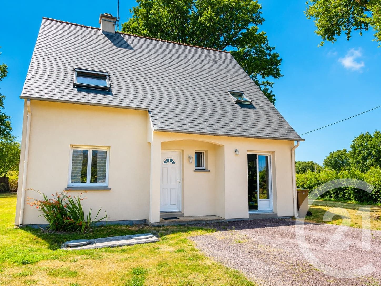 Maison 130m² — Plessé