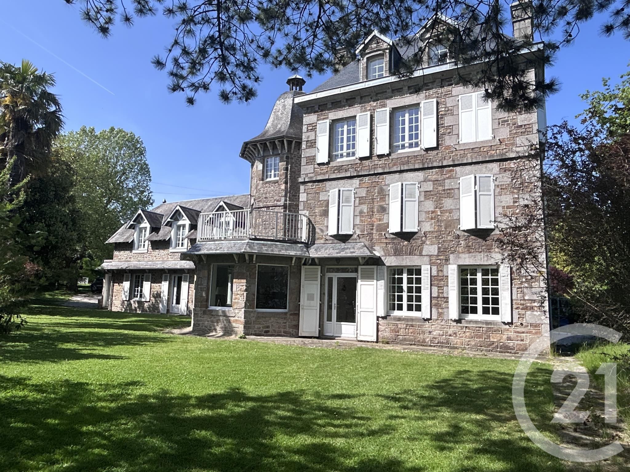 Maison 400m² — Sartilly-Baie-Bocage