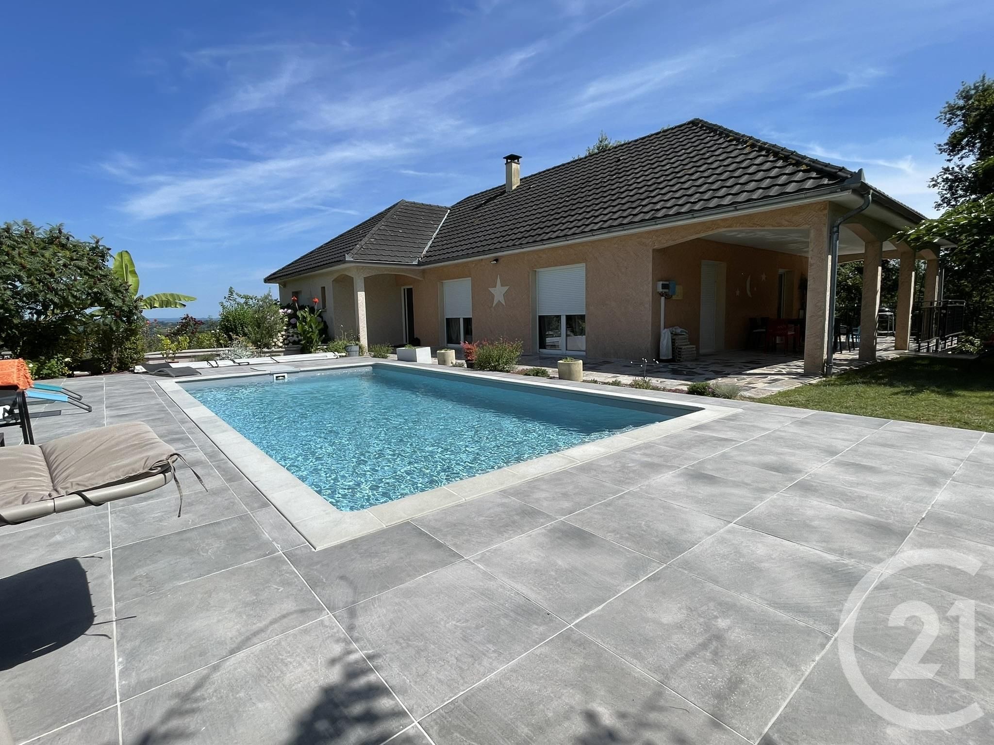 Maison 147m² — Brignac-la-Plaine