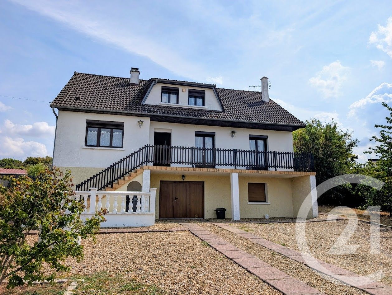 Maison 195m² — Champvert