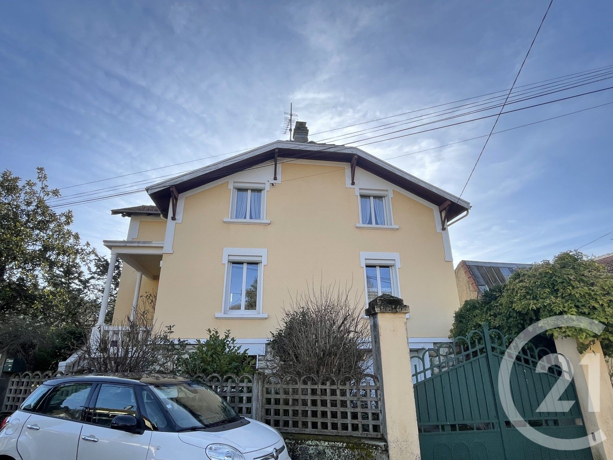 Maison 236m² — Lavelanet