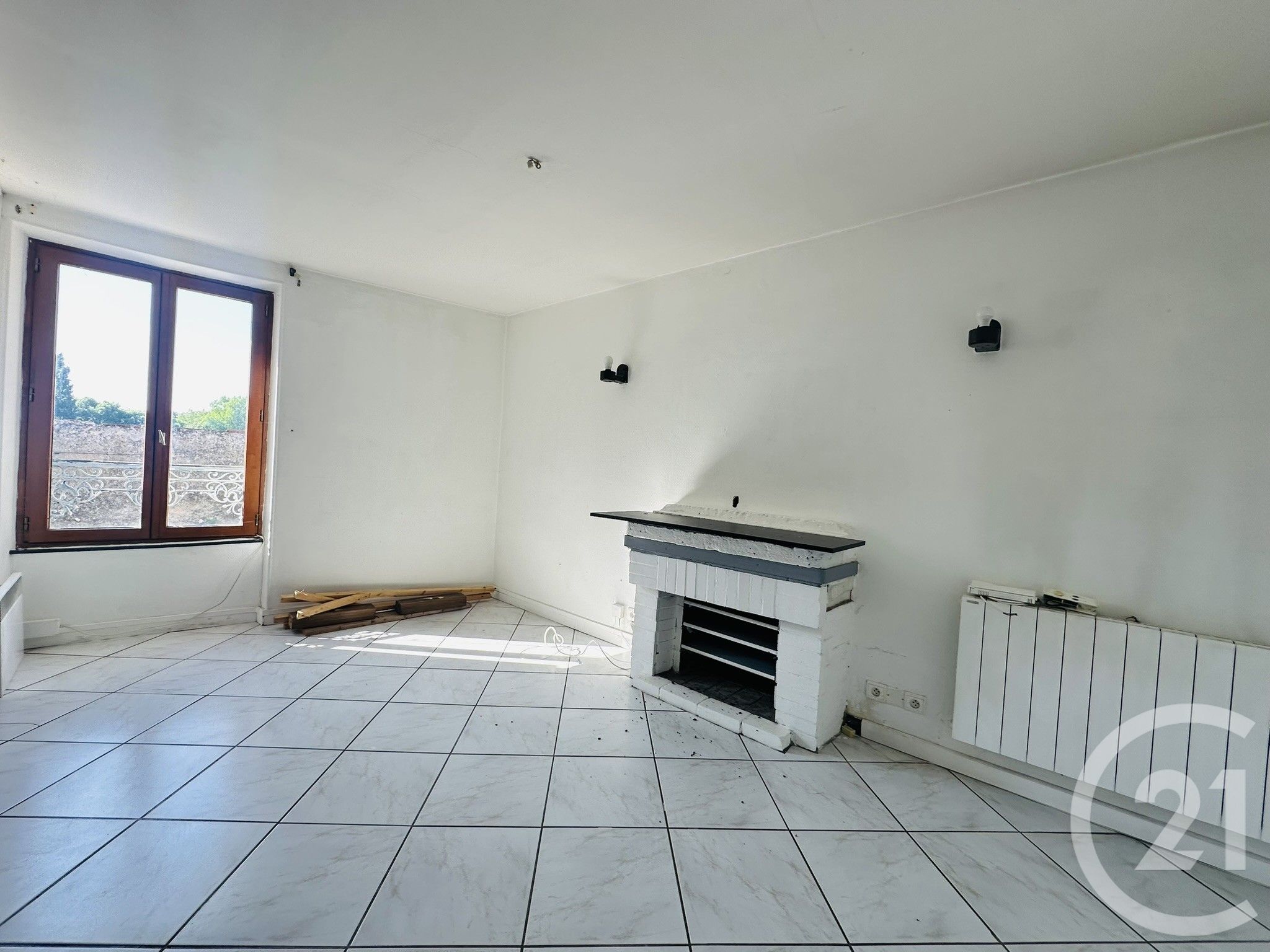 Maison 98m² — Sonchamp
