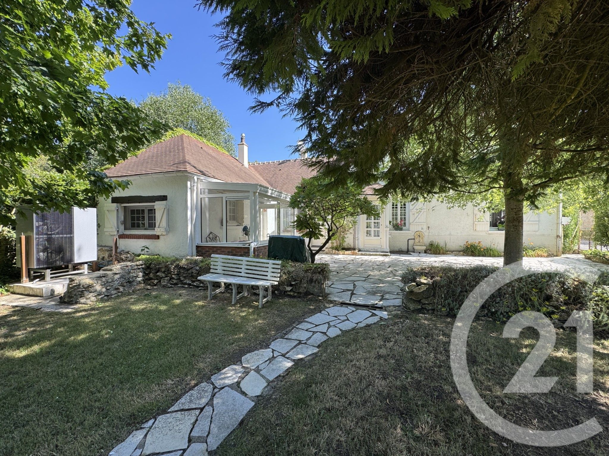 Maison 107m² — Clairefontaine-en-Yvelines