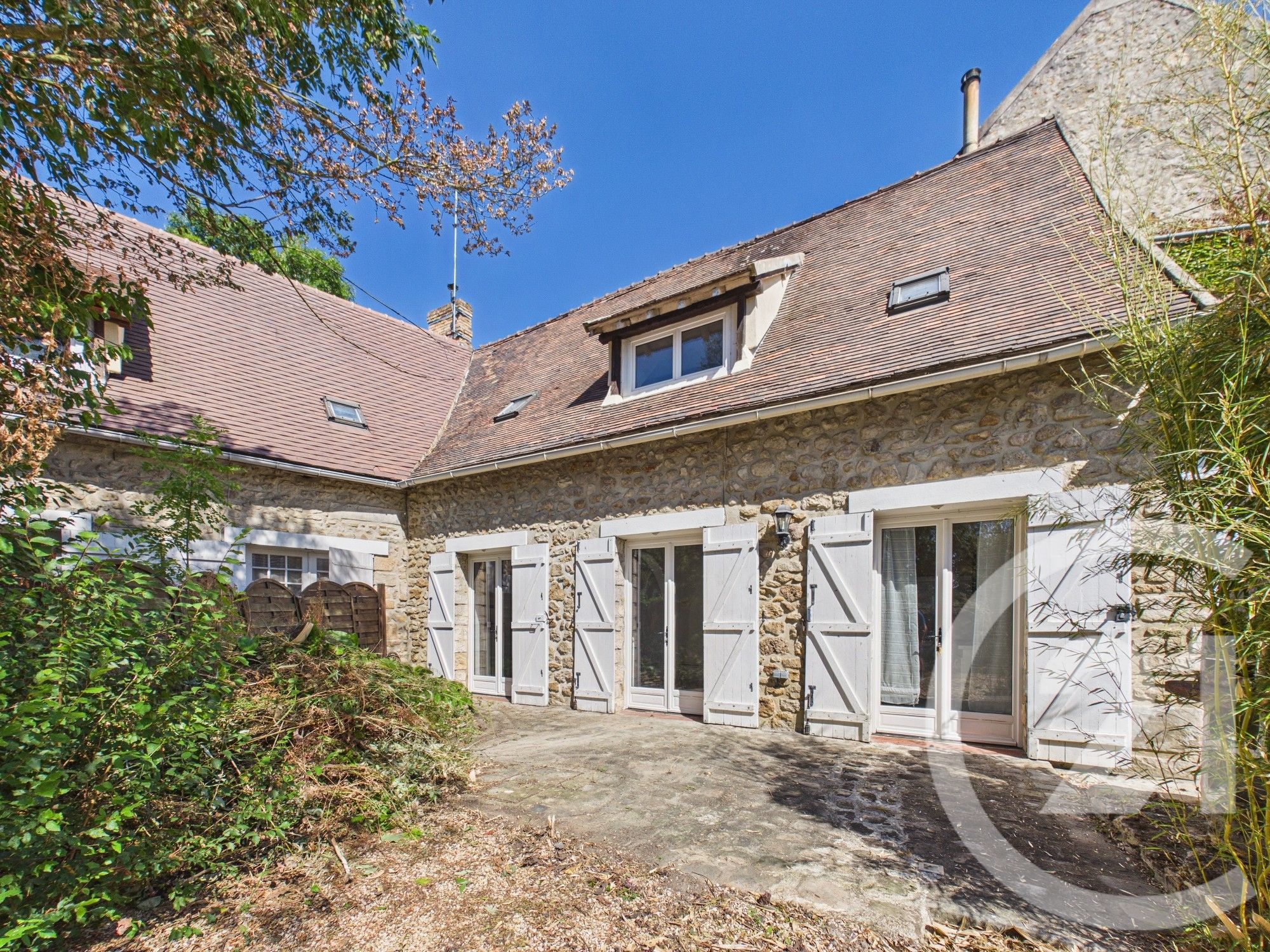 Maison 140m² — Saint-Maurice-Montcouronne