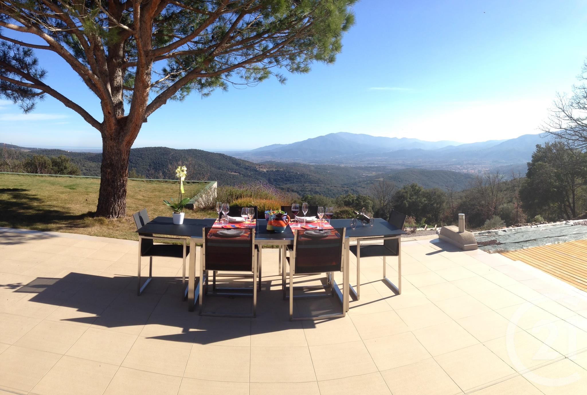 Maison 249m² — Taillet