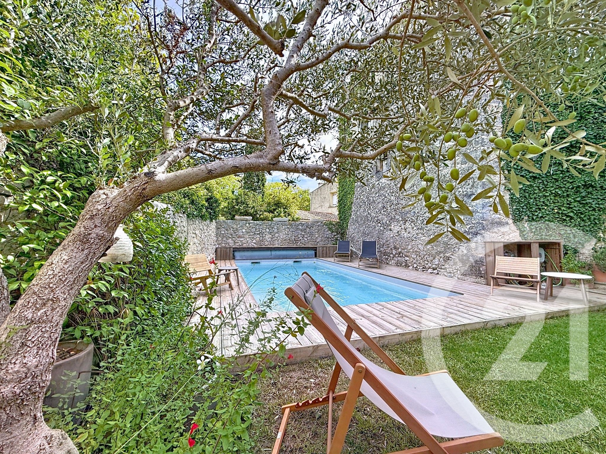 Maison 185m² — Saint-Hilaire-de-Beauvoir