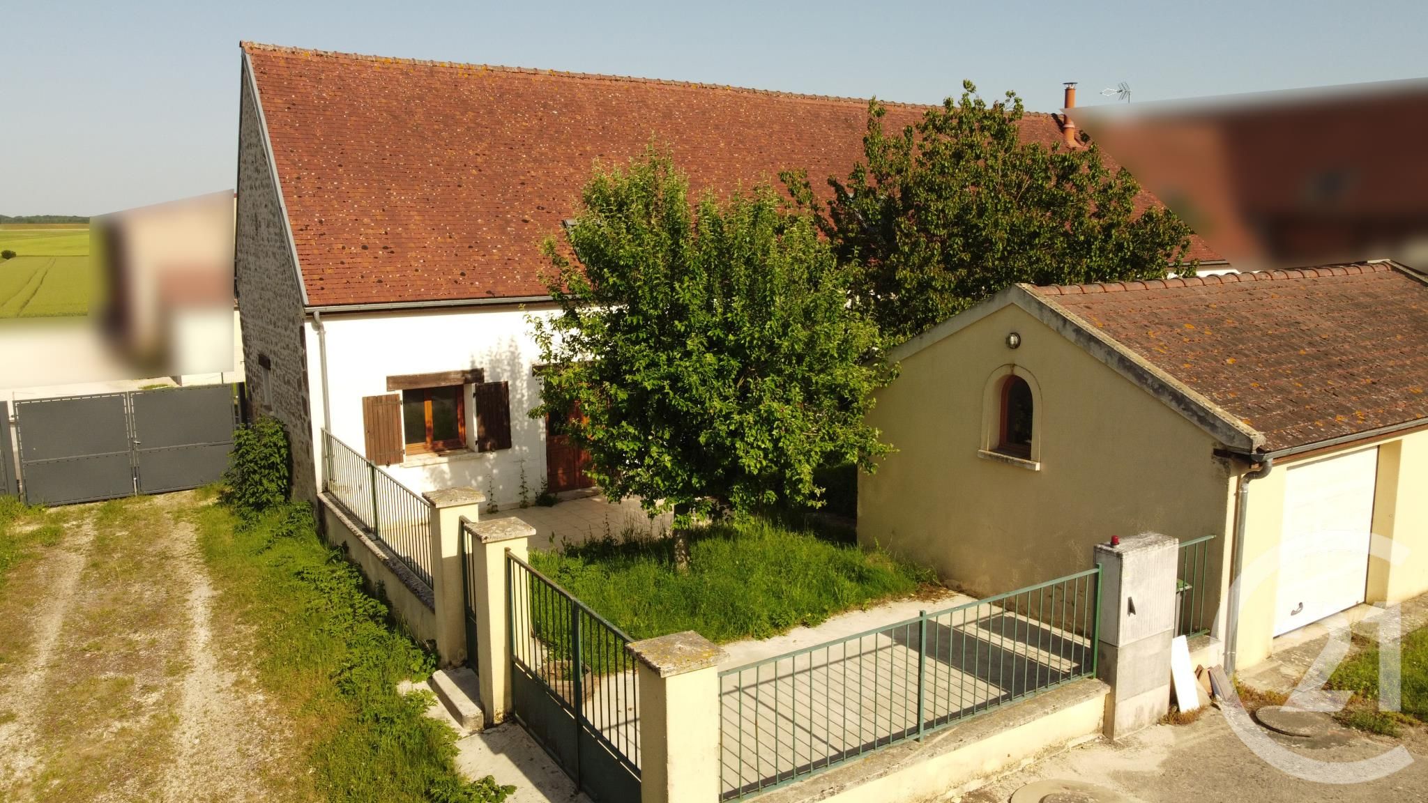 Maison 84m² — Esternay