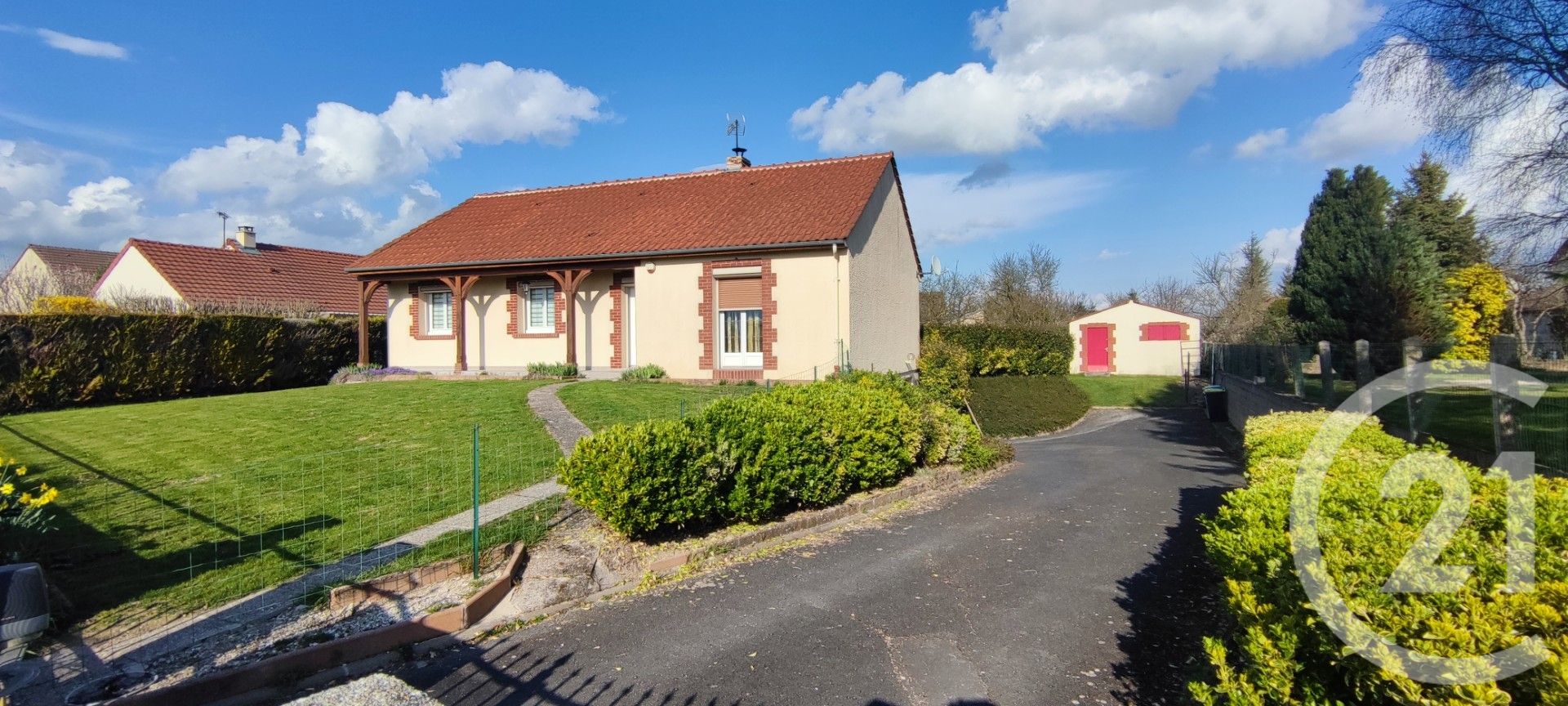 Maison 90m² — Connantre