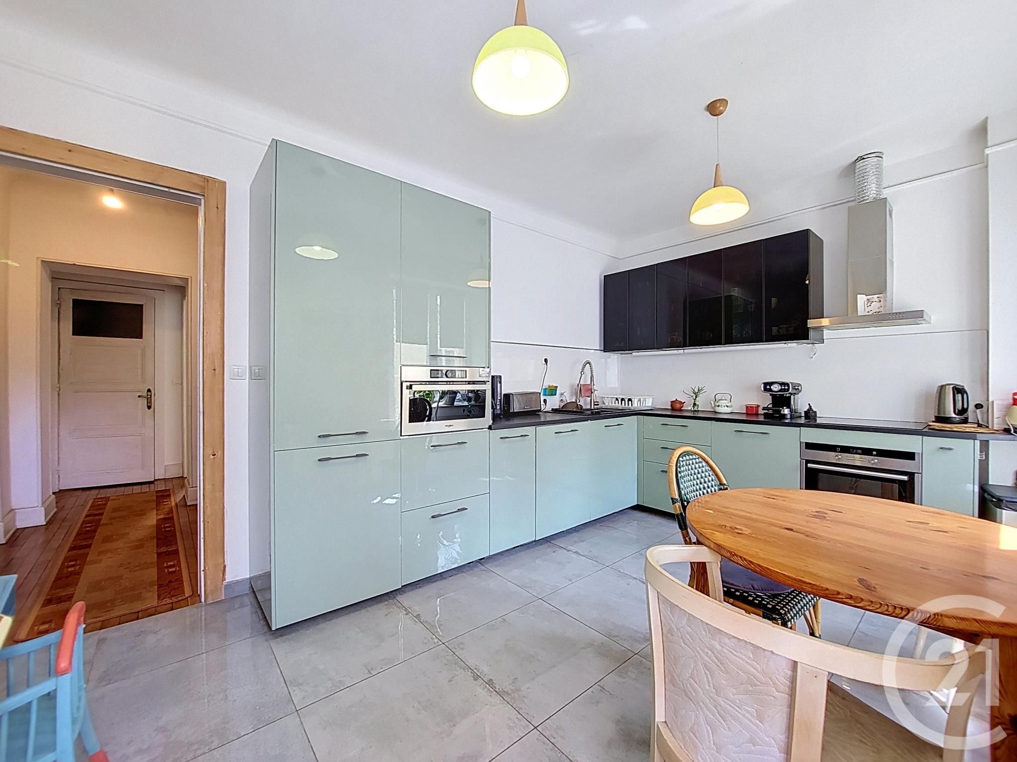 Maison 220m² — Mirecourt
