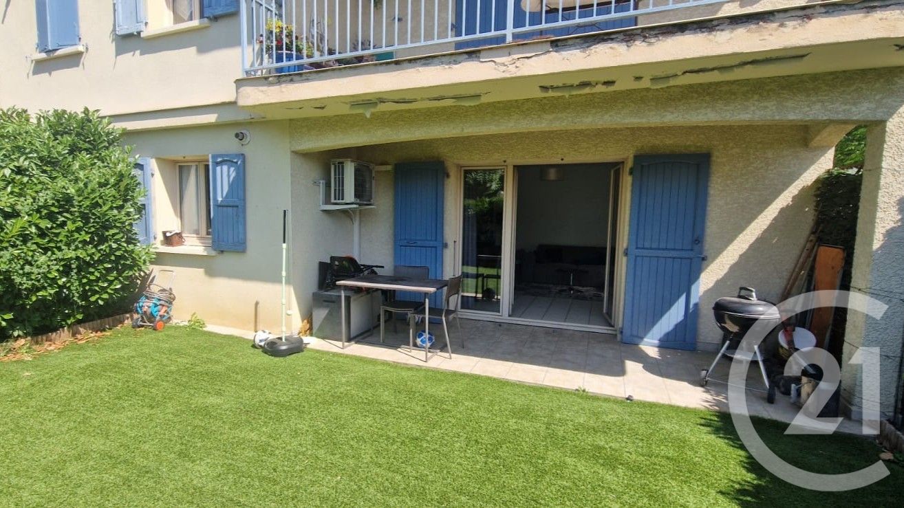 Appartement 84m² — Jassans-Riottier