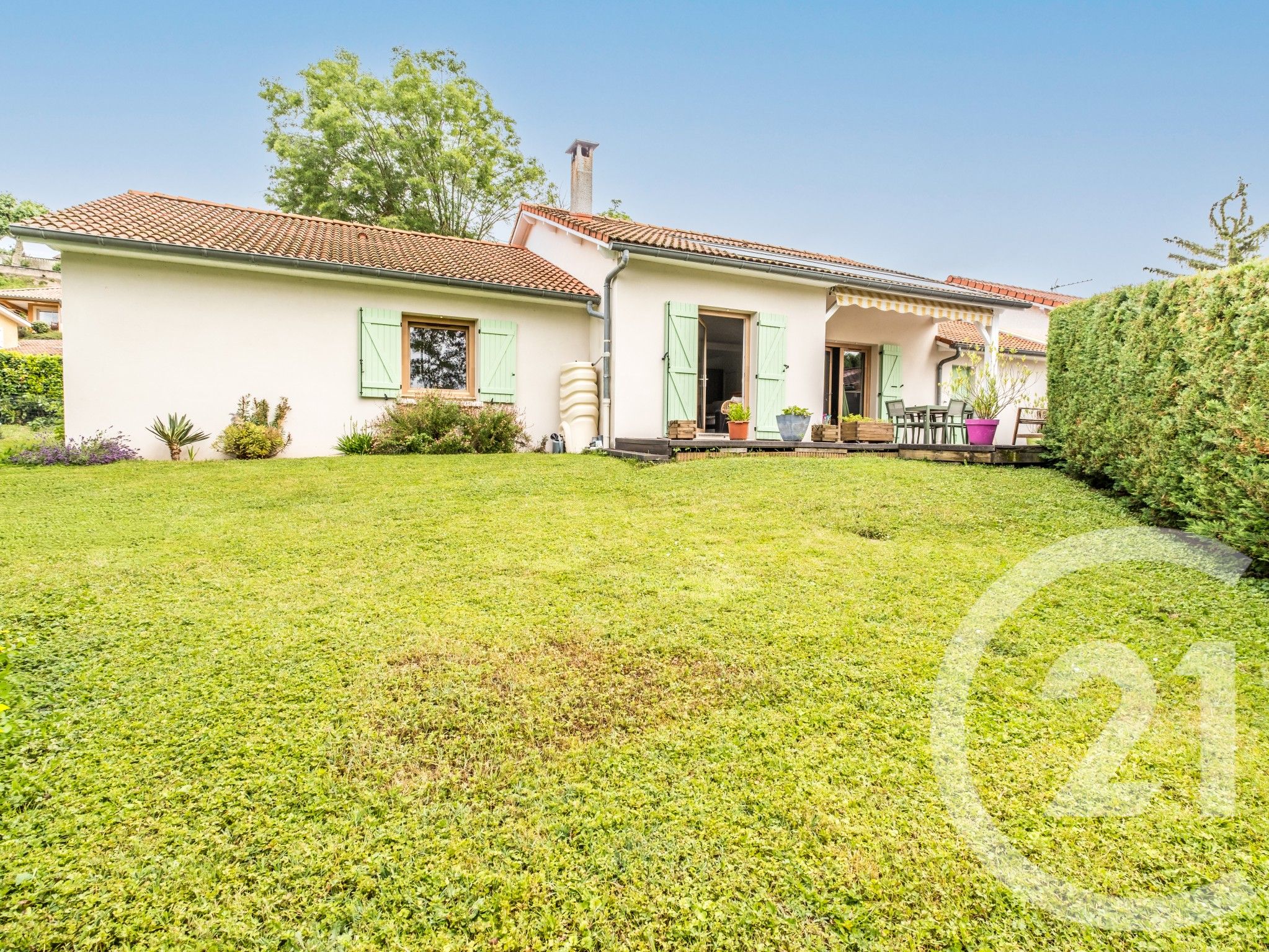 Maison 120m² — Massieux