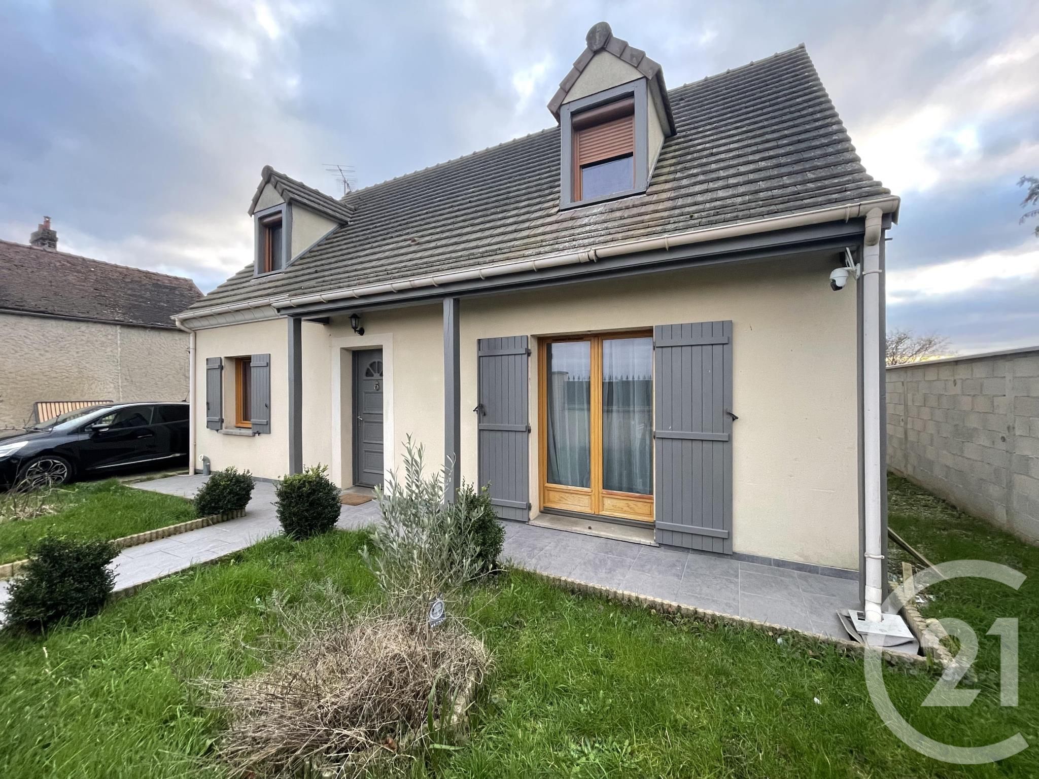 Maison 120m² — Thieux