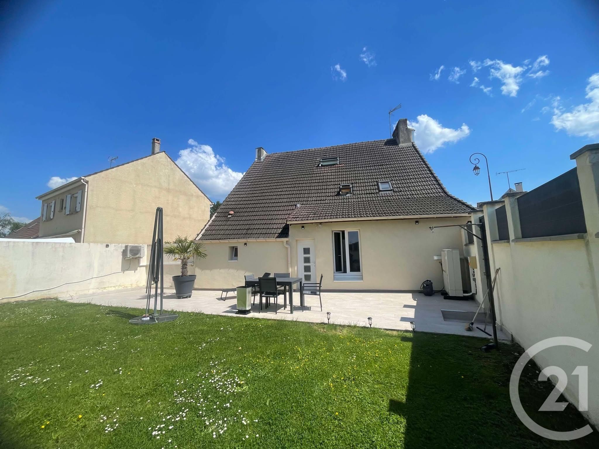 Maison 143m² — Villeneuve-sous-Dammartin